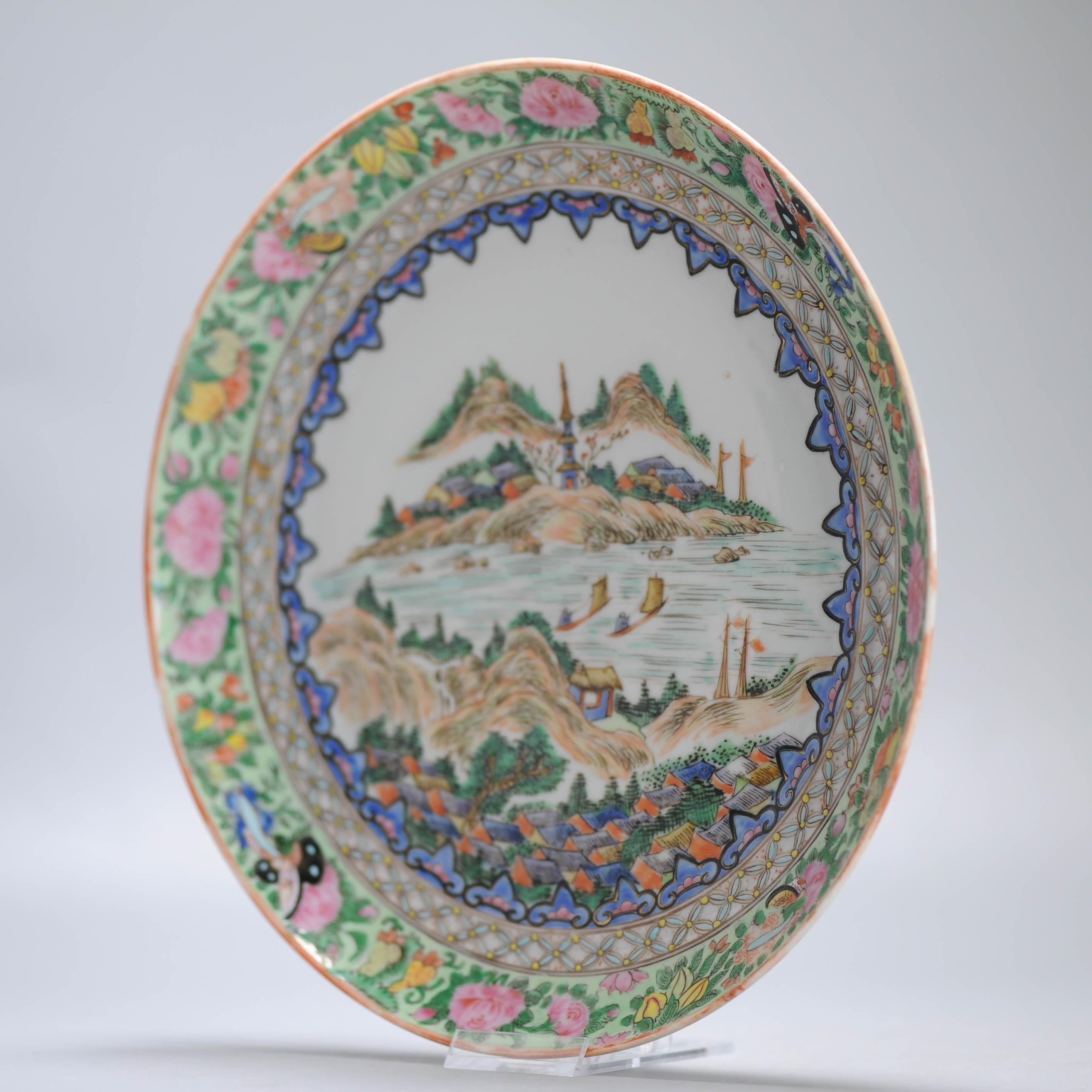 Antico piatto di porcellana cinese del 19° secolo con figure Qing Daoguang in vendita 4