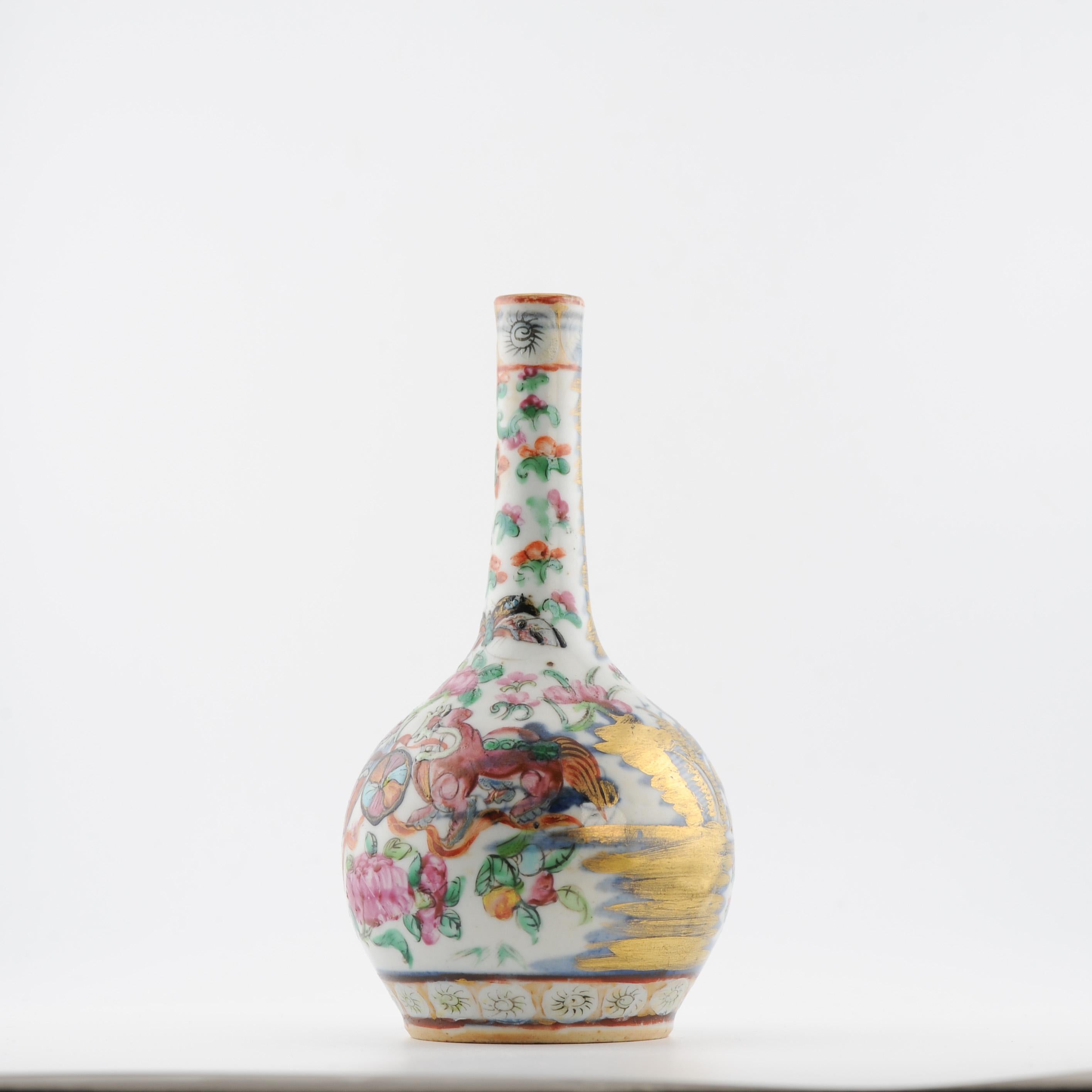 Anciennes assiettes figuratives cantonaises en porcelaine chinoise du 19ème siècle Qing Daoguang en vente 5
