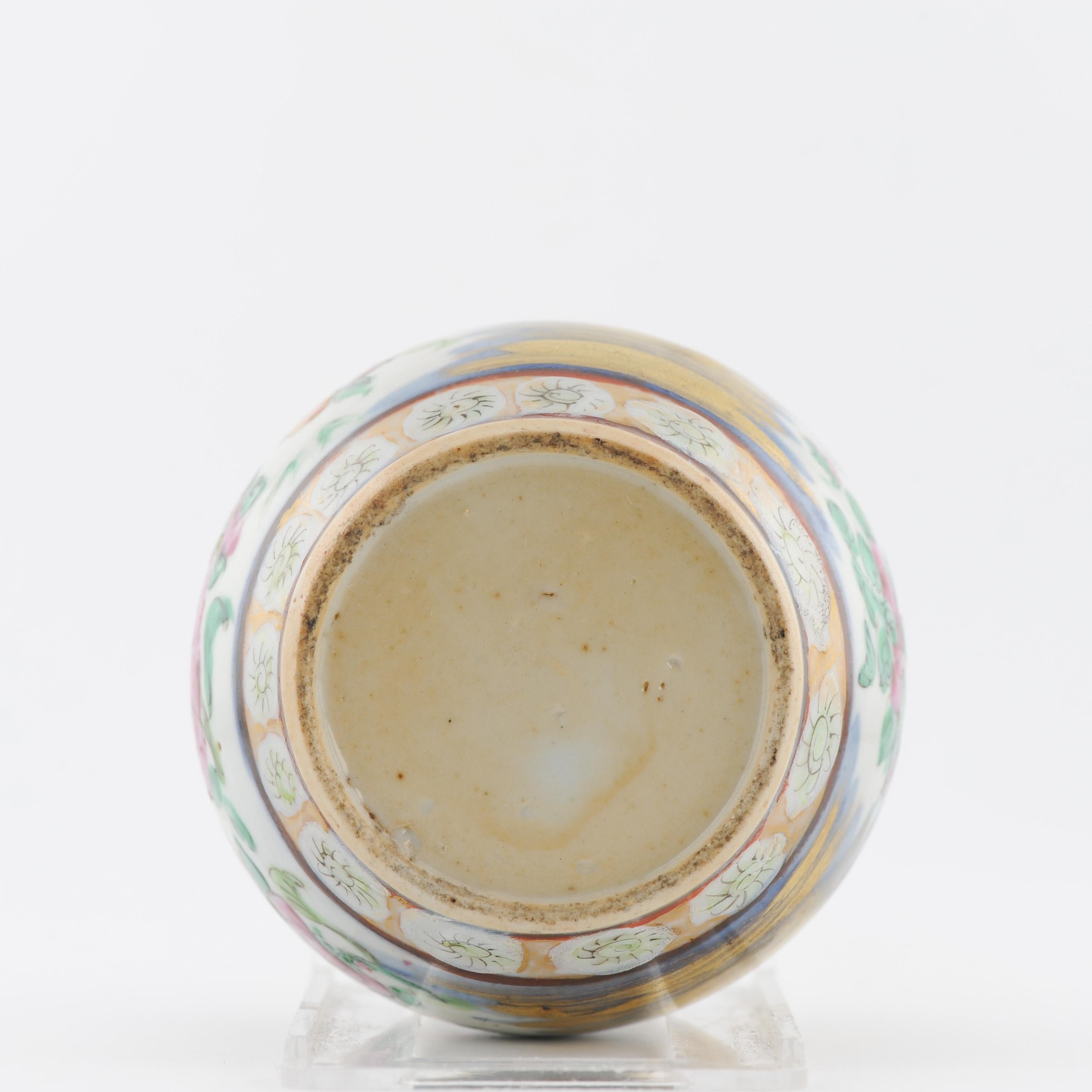 Anciennes assiettes figuratives cantonaises en porcelaine chinoise du 19ème siècle Qing Daoguang en vente 6