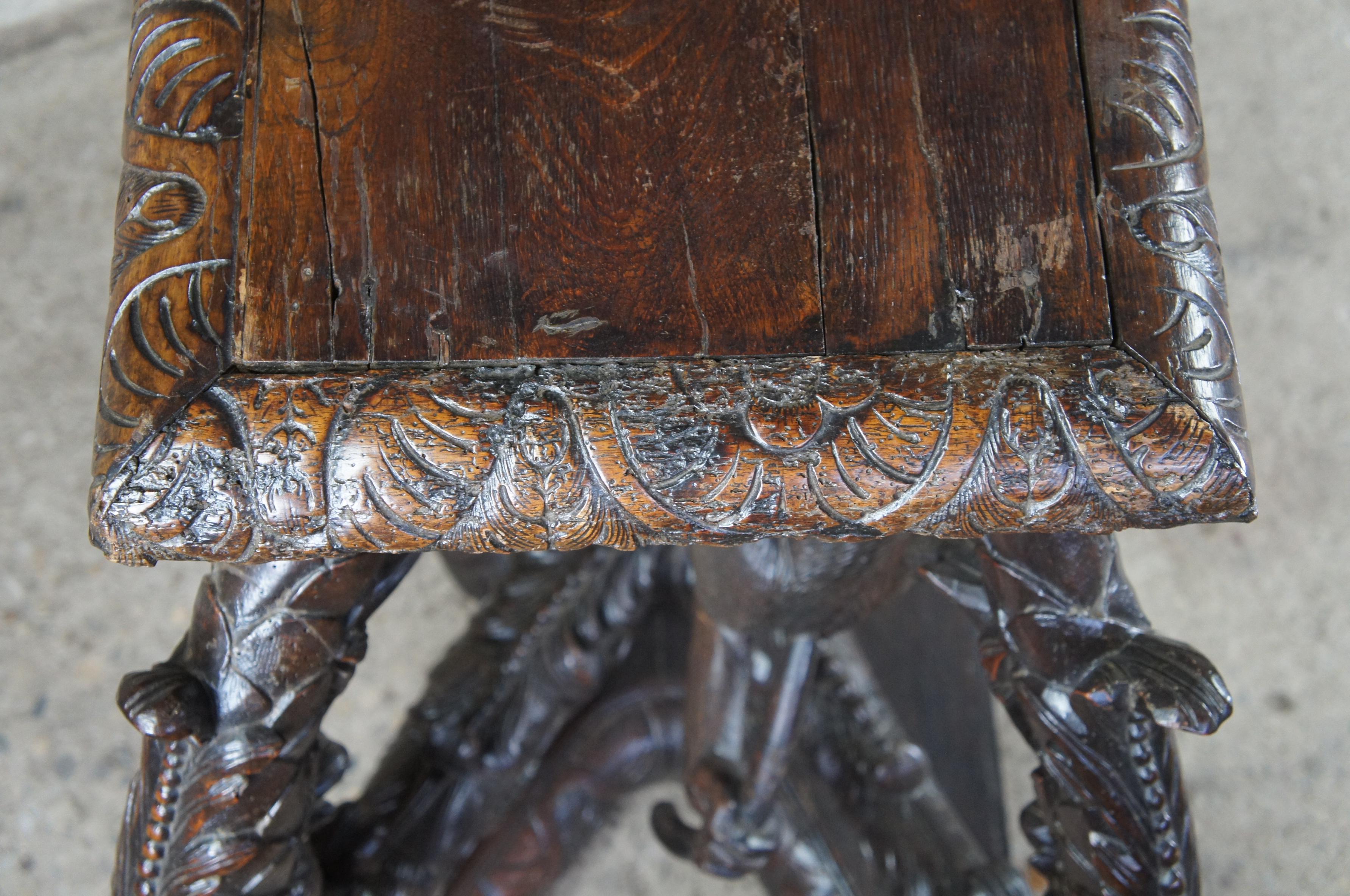 Antiker antiker Tischständer aus kontinentaler Eiche, 19. Jahrhundert, Figuraler geschnitzter Sockel, Panther im Angebot 5
