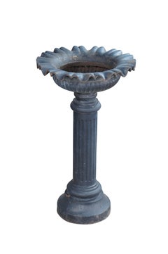 Antique 19th C. English Cast Iron Corinthian Pedestal Urn Jardiniere Planter 28"