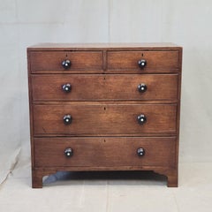 Ancienne commode anglaise du 19ème siècle en acajou avec incrustation de nacre ébénisée