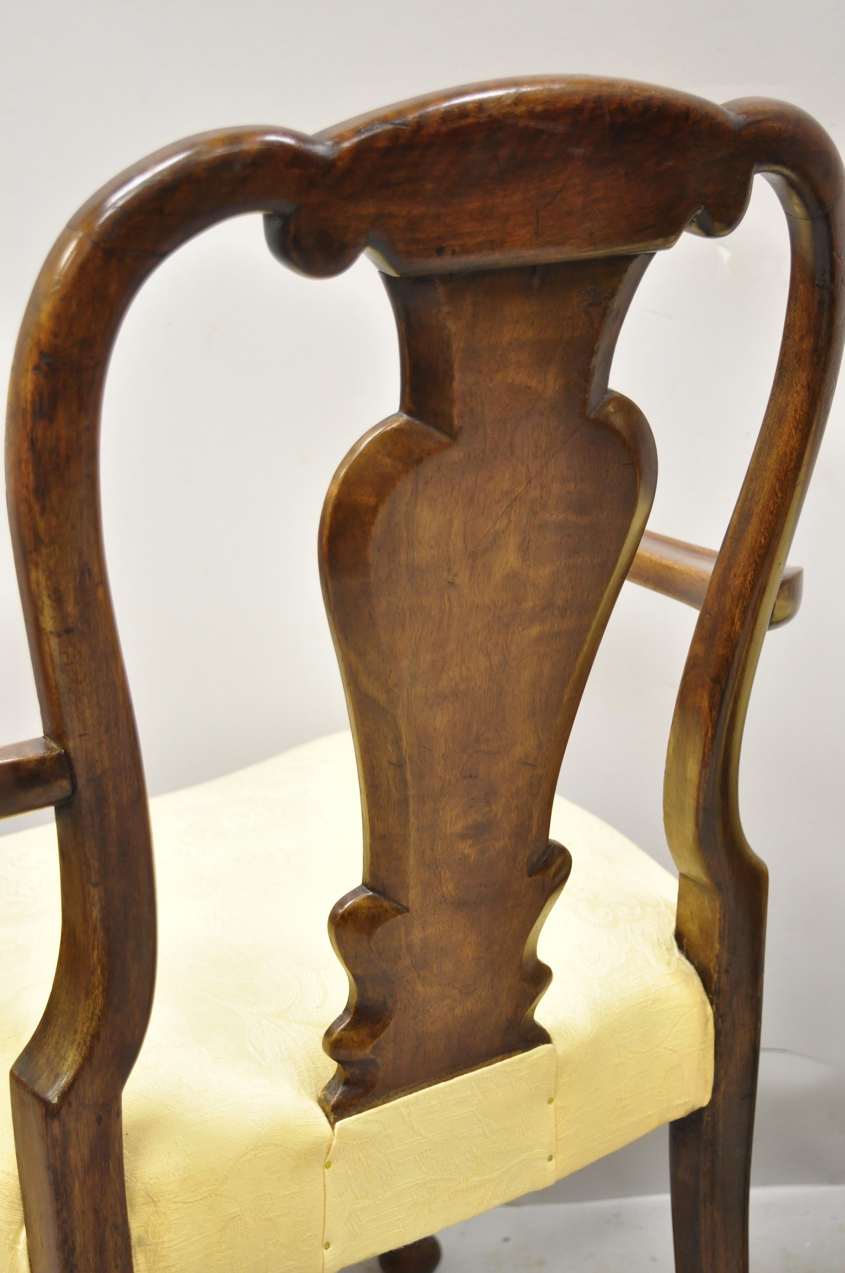 19th Century English Queen Anne Burr Walnut Splat Back Dining Chair, Set of 8 7
