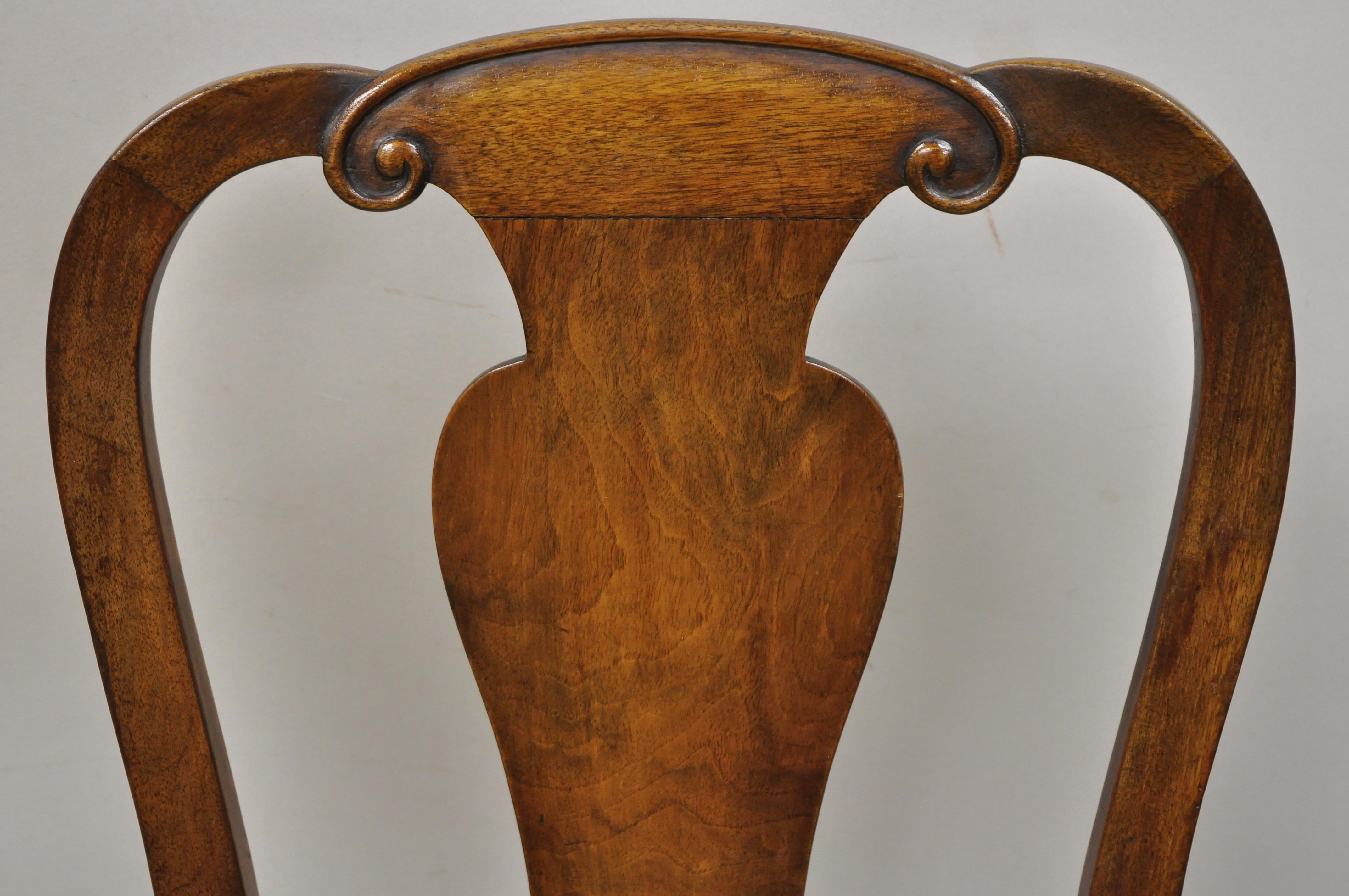 19th Century English Queen Anne Burr Walnut Splat Back Dining Chair, Set of 8 2