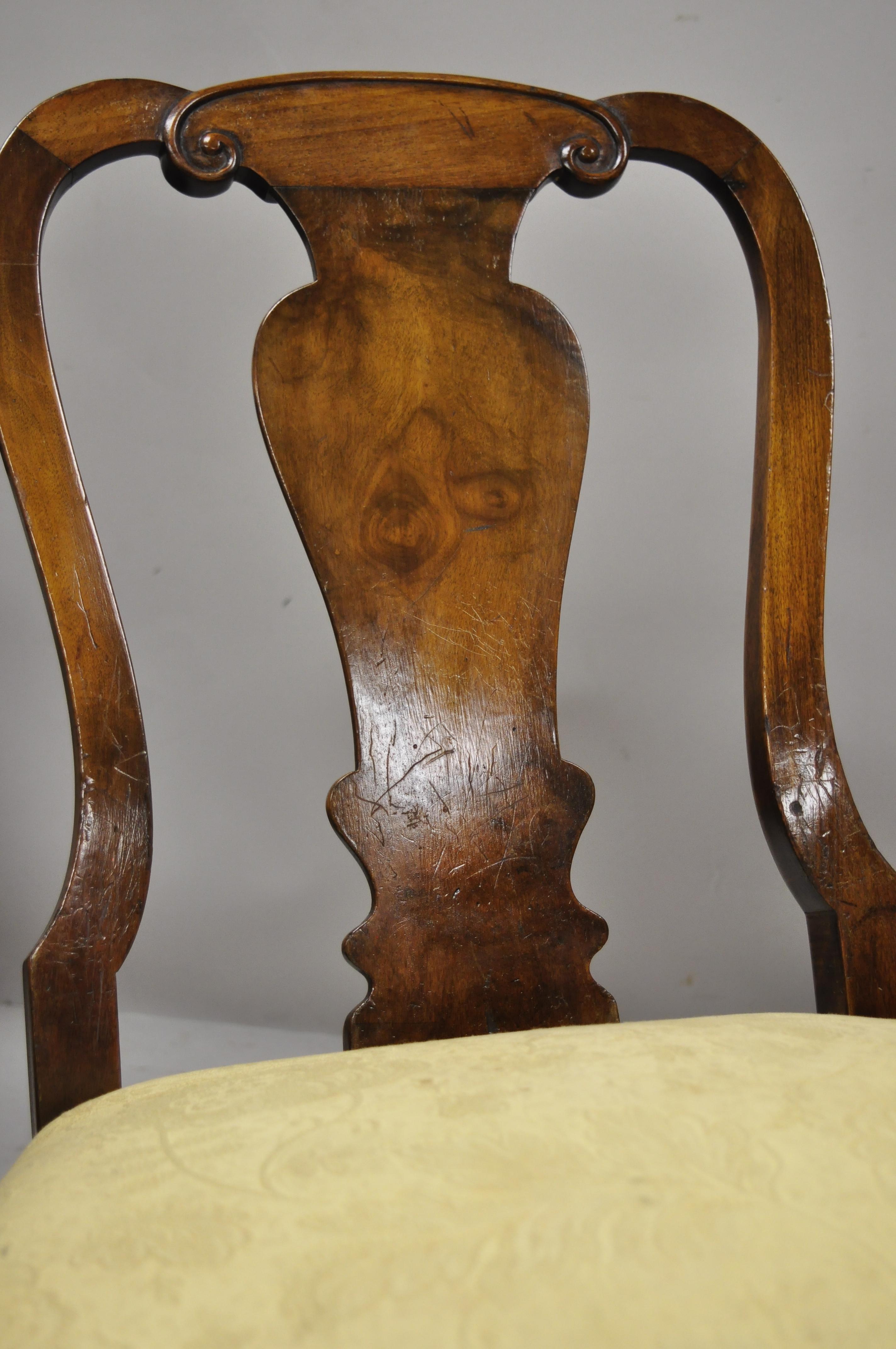 19th Century English Queen Anne Burr Walnut Splat Back Dining Chair, Set of 8 4