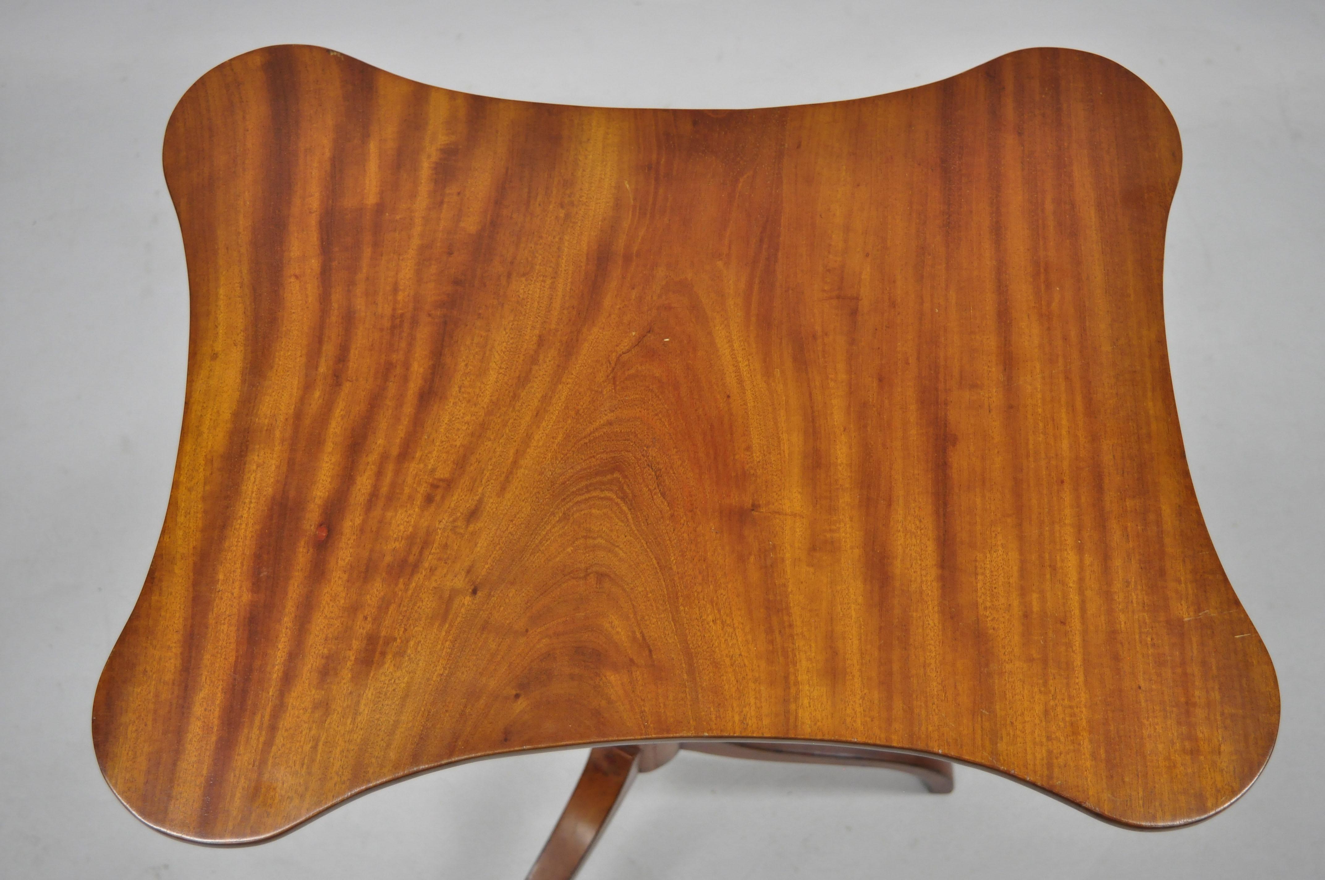 Carved 19th Century English Sheraton Mahogany Tilt-Top Tea Table with Shaped Edge Top