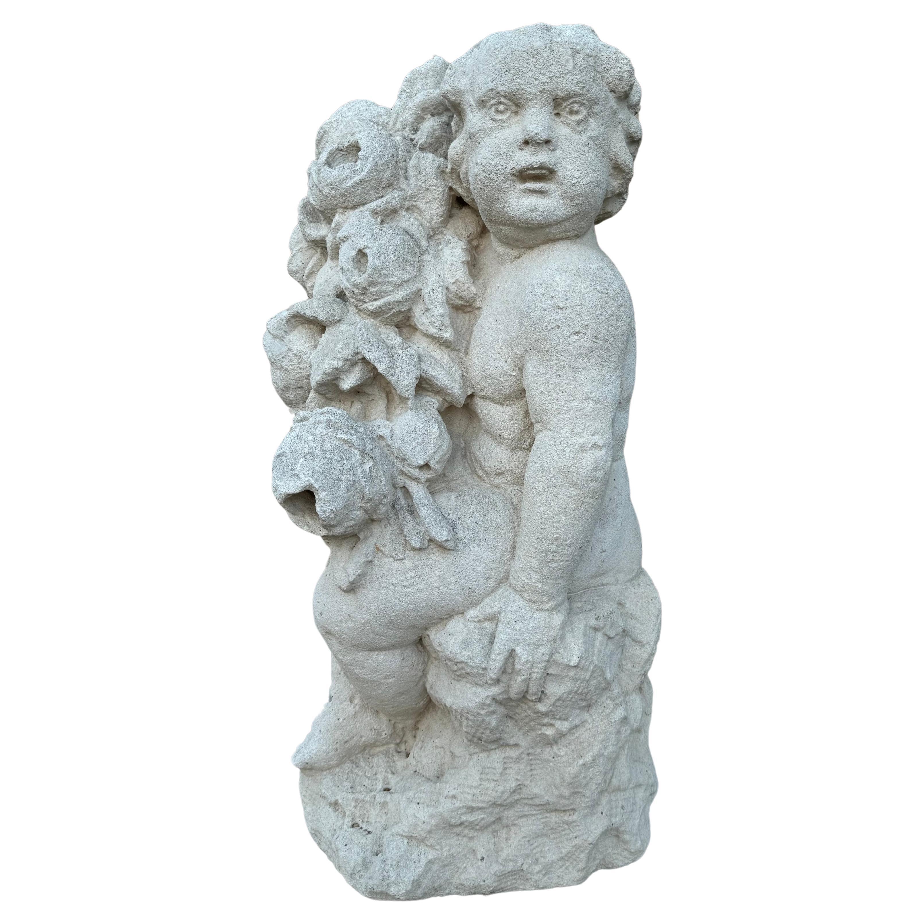 Antique 19th C. French Hand-Carved Caliza Querubín o Putti Estatua de Jardín