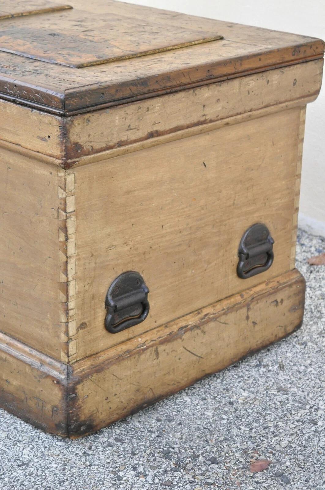 Antique 19th C French Hand Painted Distressed Wood Blanket Chest Dovetail Trunk For Sale 2
