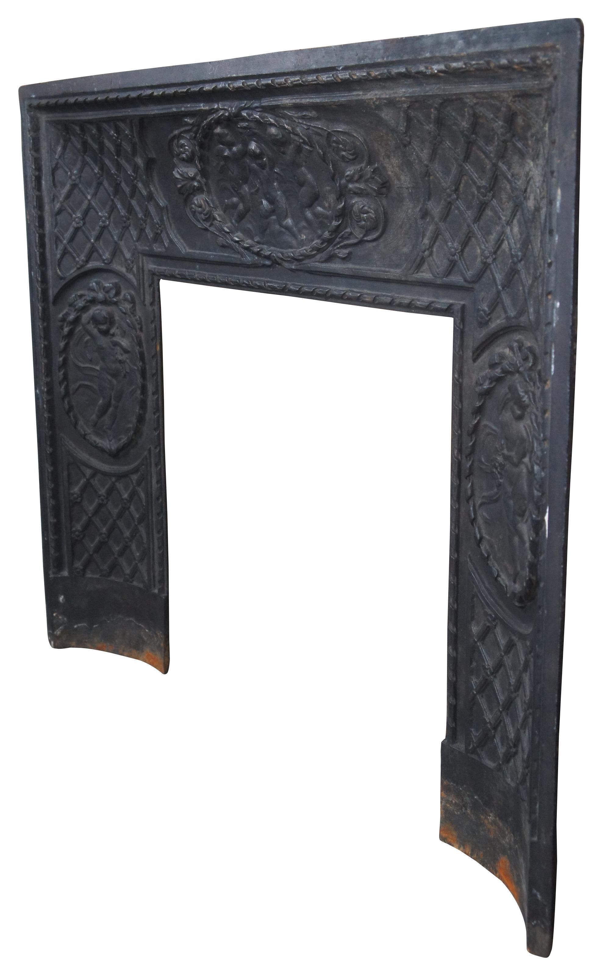 Antique 19th C French Louis XVI Style Cast Iron Fireplace Insert Surround Cherub In Good Condition In Dayton, OH
