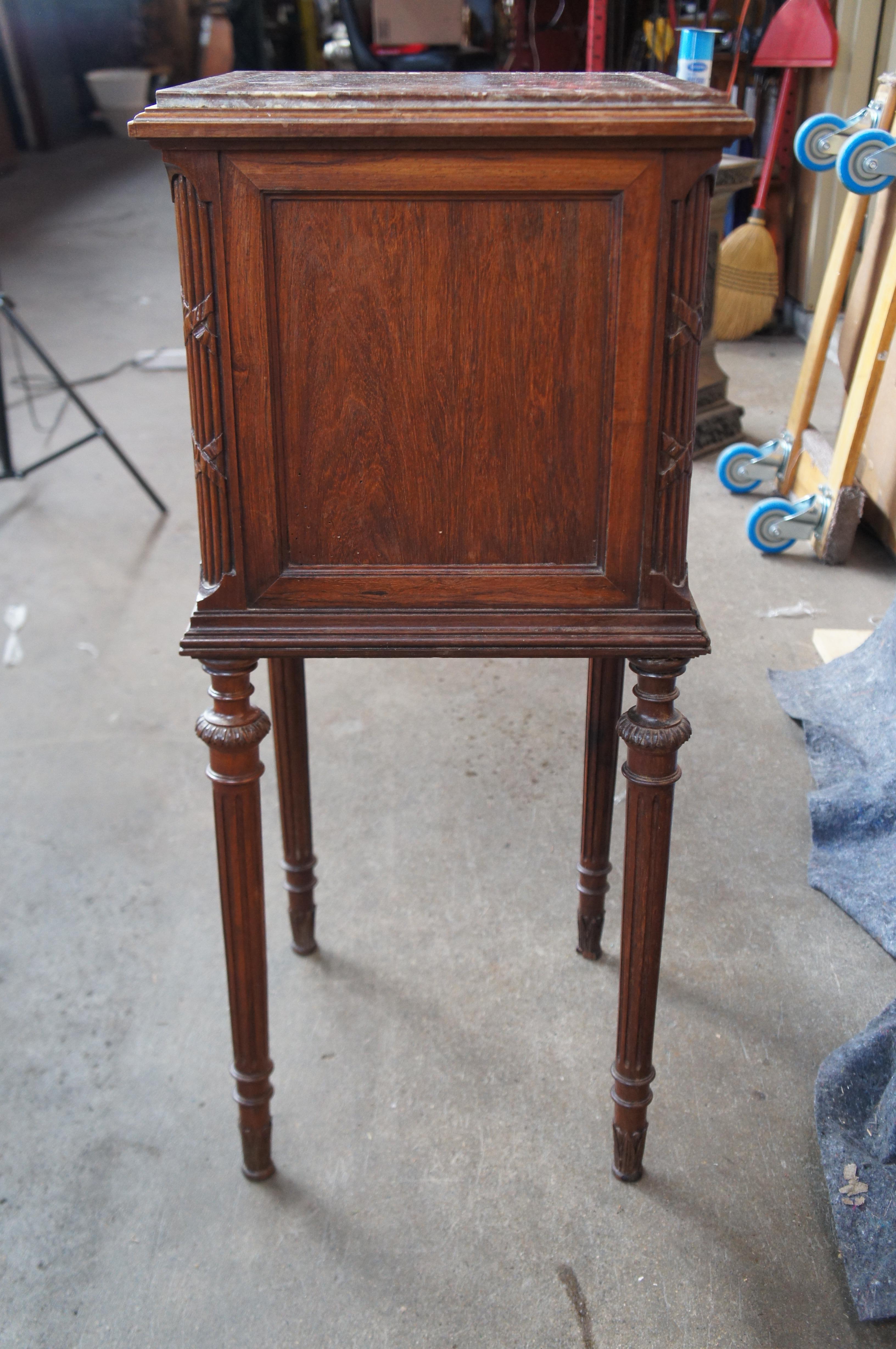 Antique 19th C. French Louis XVI Walnut Bedside Cabinet Nightstand End Table For Sale 5