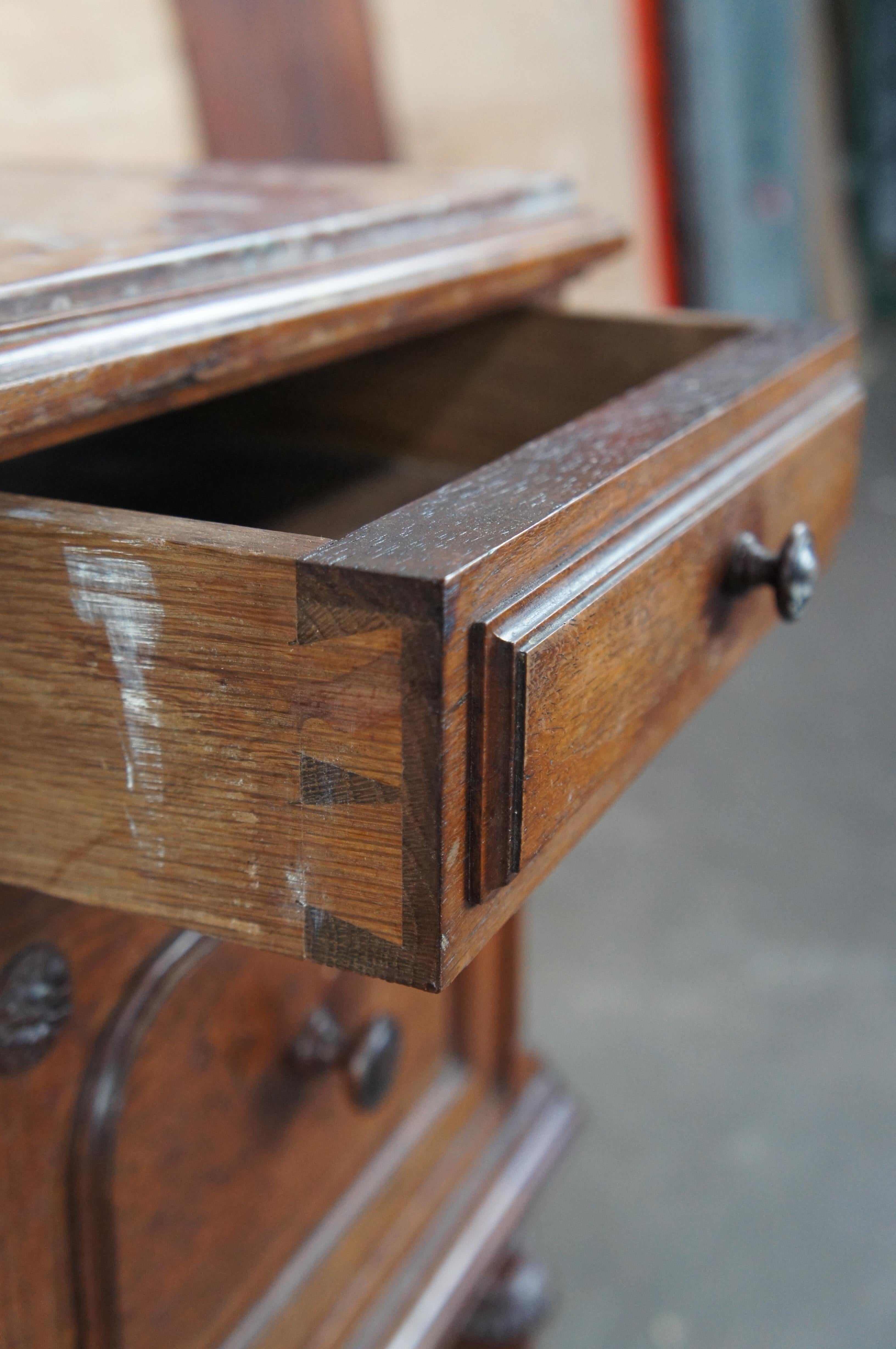 Antique 19th C. French Louis XVI Walnut Bedside Cabinet Nightstand End Table For Sale 1