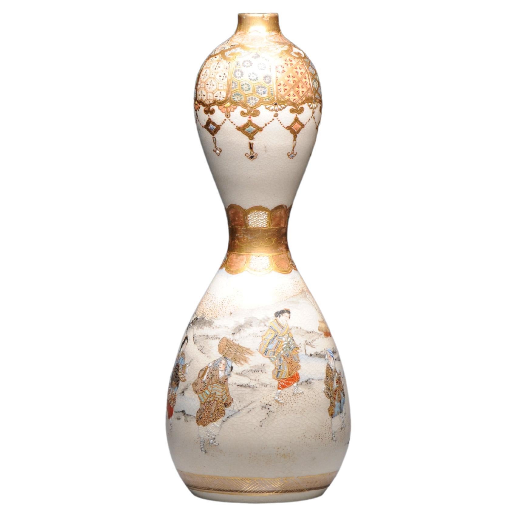 Vase japonais ancien à double gourde Satsuma du 19ème siècle avec paysage du Japon