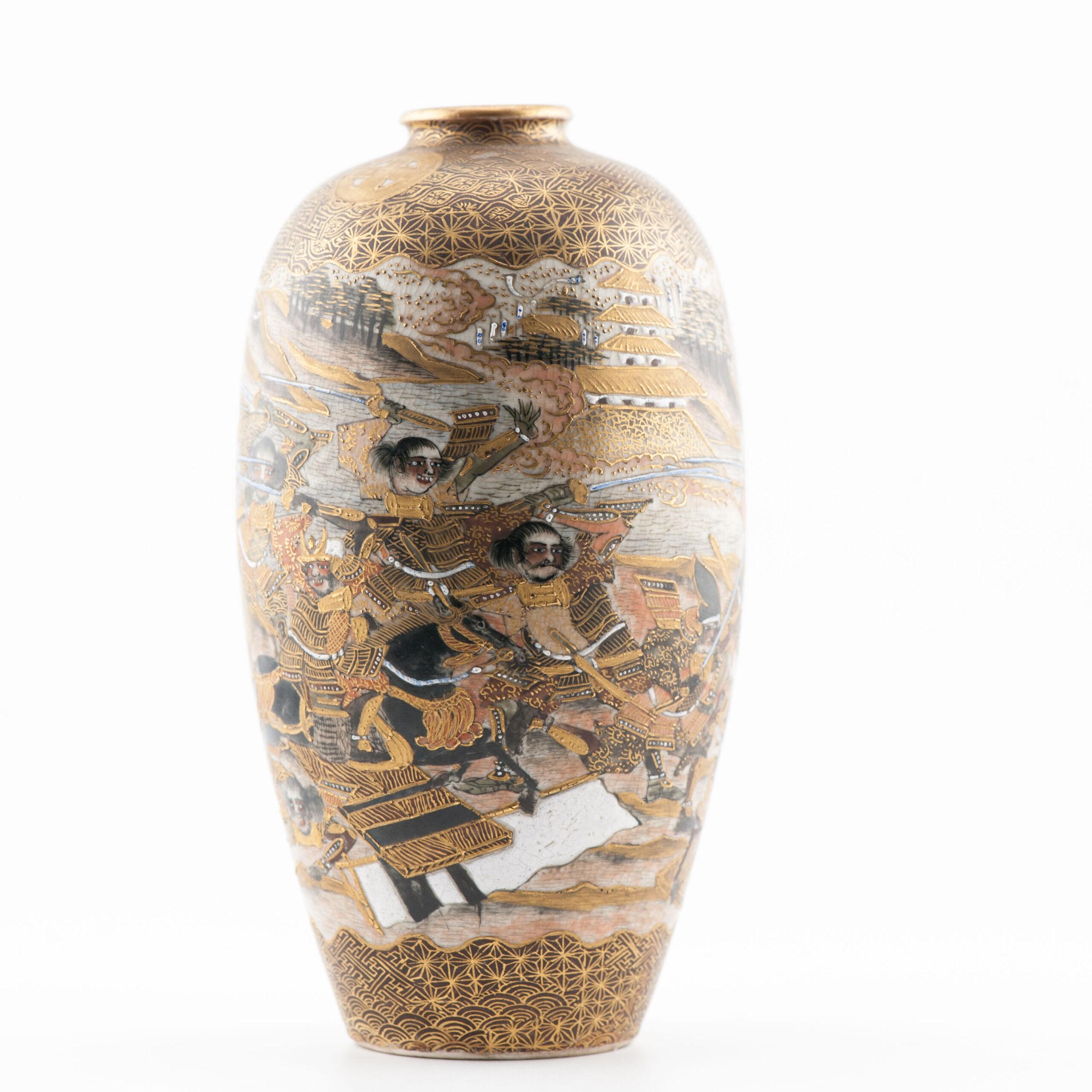 19th Century Antique 19th c Japanese Satsuma Vase WARRIORS decoration marked For Sale