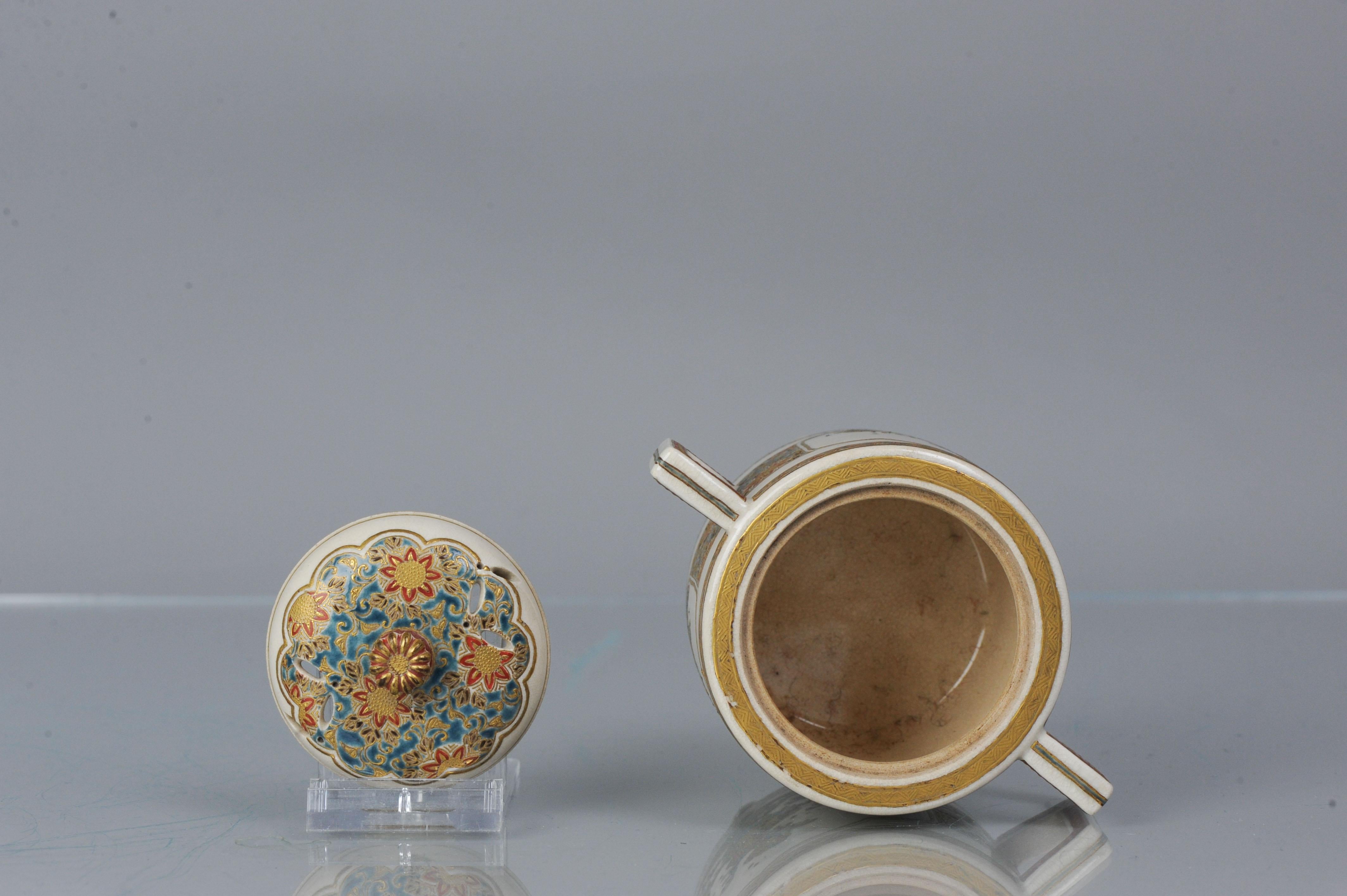Ancienne Koro japonaise Meiji du 19ème siècle de Satsuma Gosu bleu avec base marquée en vente 6