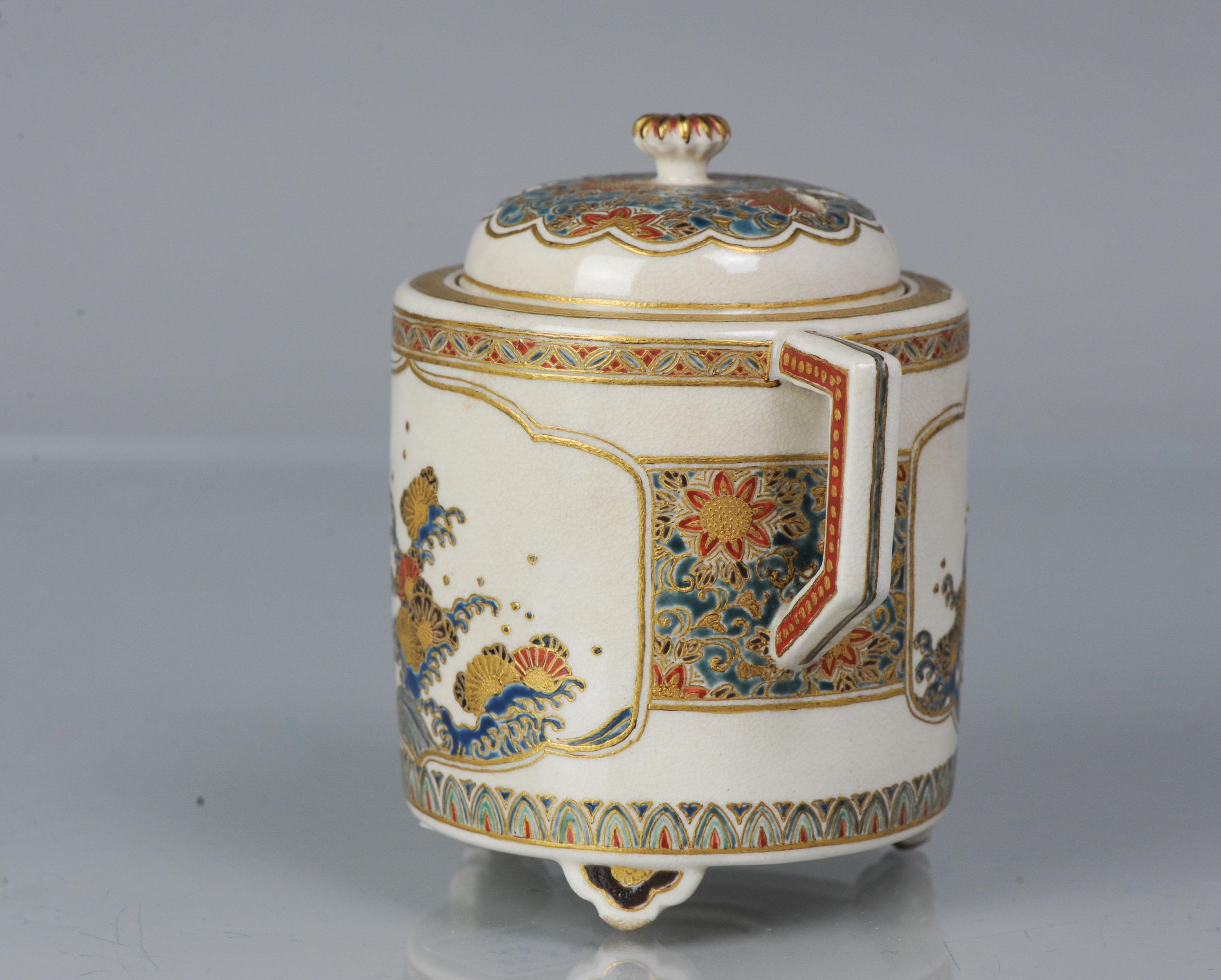 Ancienne Koro japonaise Meiji du 19ème siècle de Satsuma Gosu bleu avec base marquée en vente 1