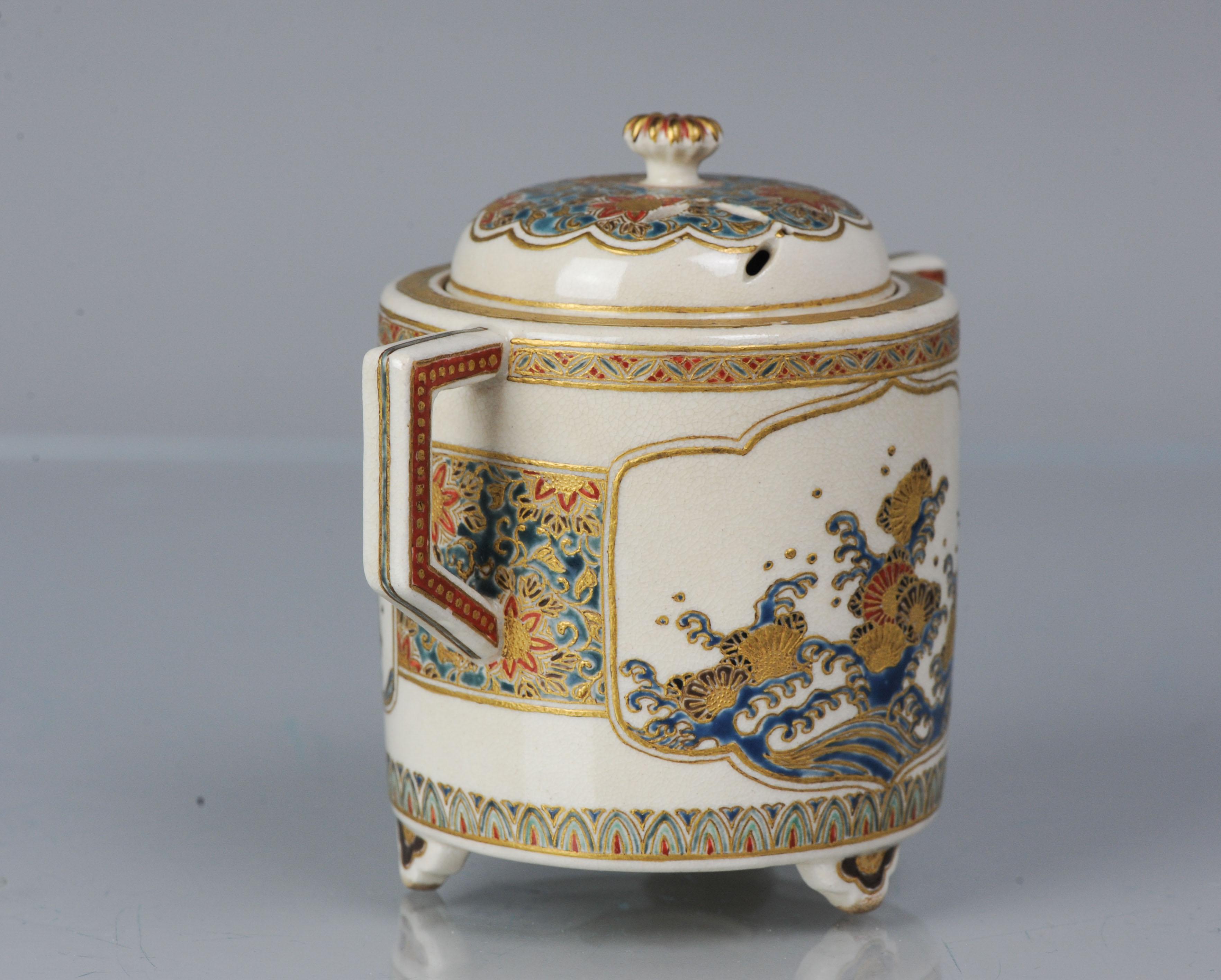 Ancienne Koro japonaise Meiji du 19ème siècle de Satsuma Gosu bleu avec base marquée en vente 3