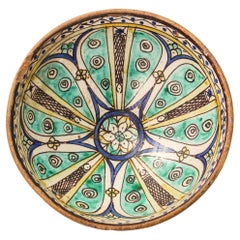 Antike marokkanische Keramikschale mit polychromem Fuß aus dem 19. Jahrhundert Fez