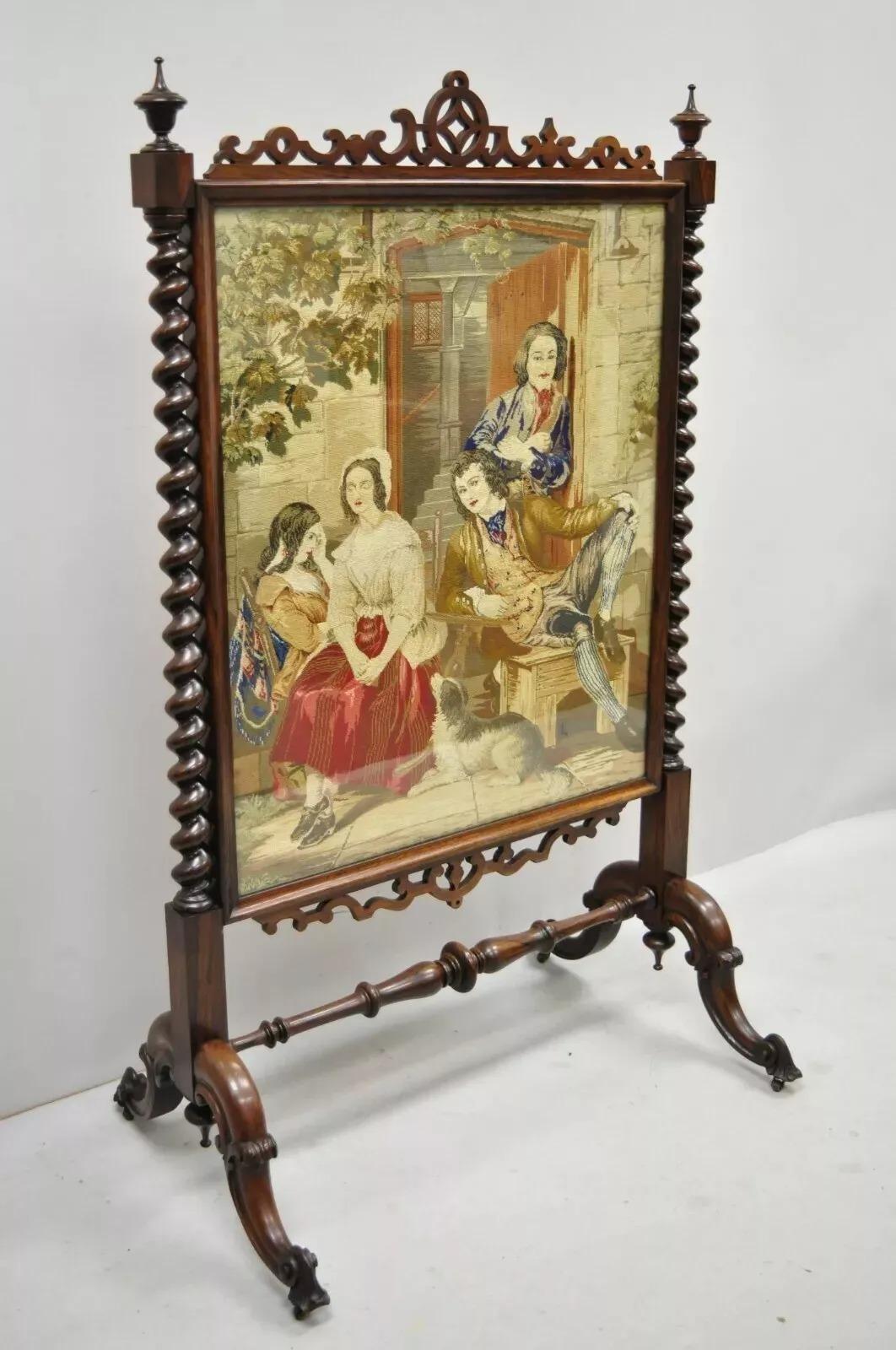 A.I.C. Antique Rosewood & Figural Needlepoint Victorian Spiral Carved Firescreen (Pare-feu victorien sculpté en spirale) en vente 5