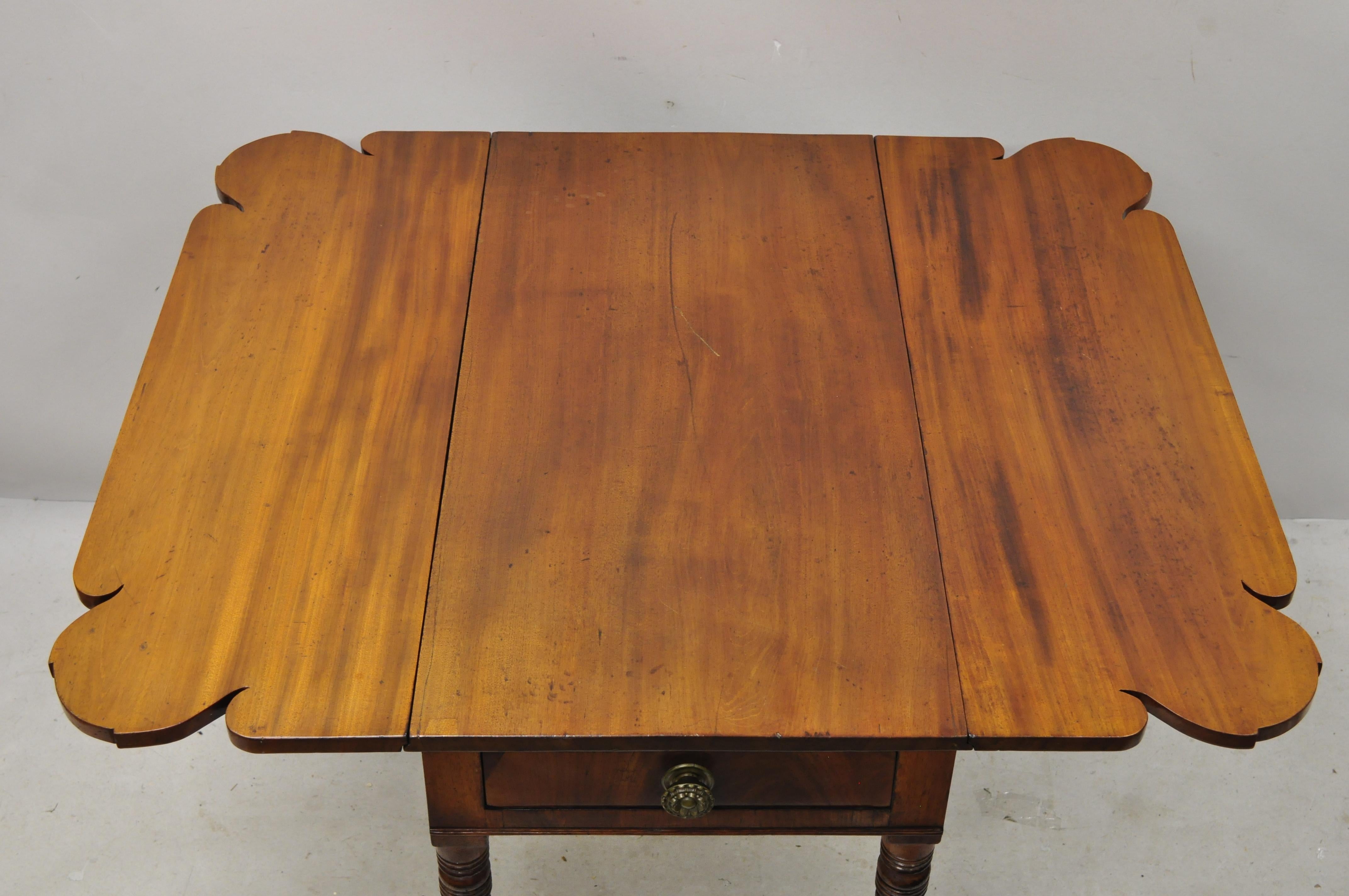 American Colonial 19th Century Scallop Carved Drop Leaf Mahogany Breakfast Dining Table 1-Drawer