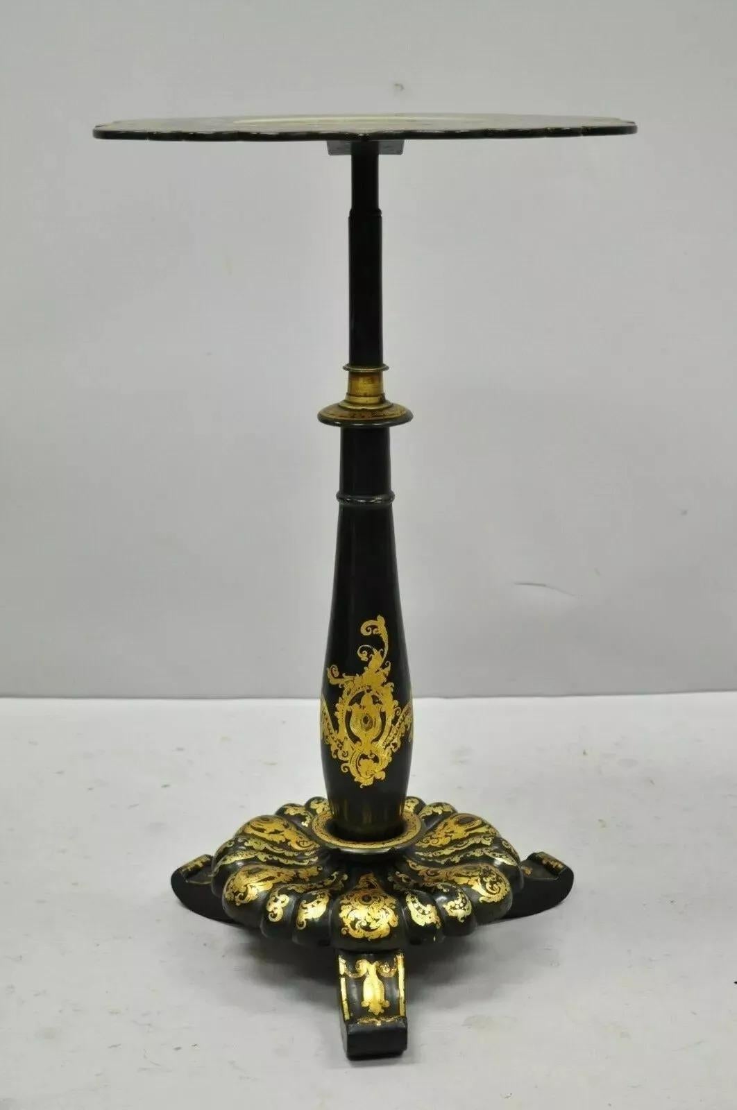 Antique A.Mach I.C. Victorian Papier Mache Mother of Pearl Inlay Pedestal Side Table en vente 3