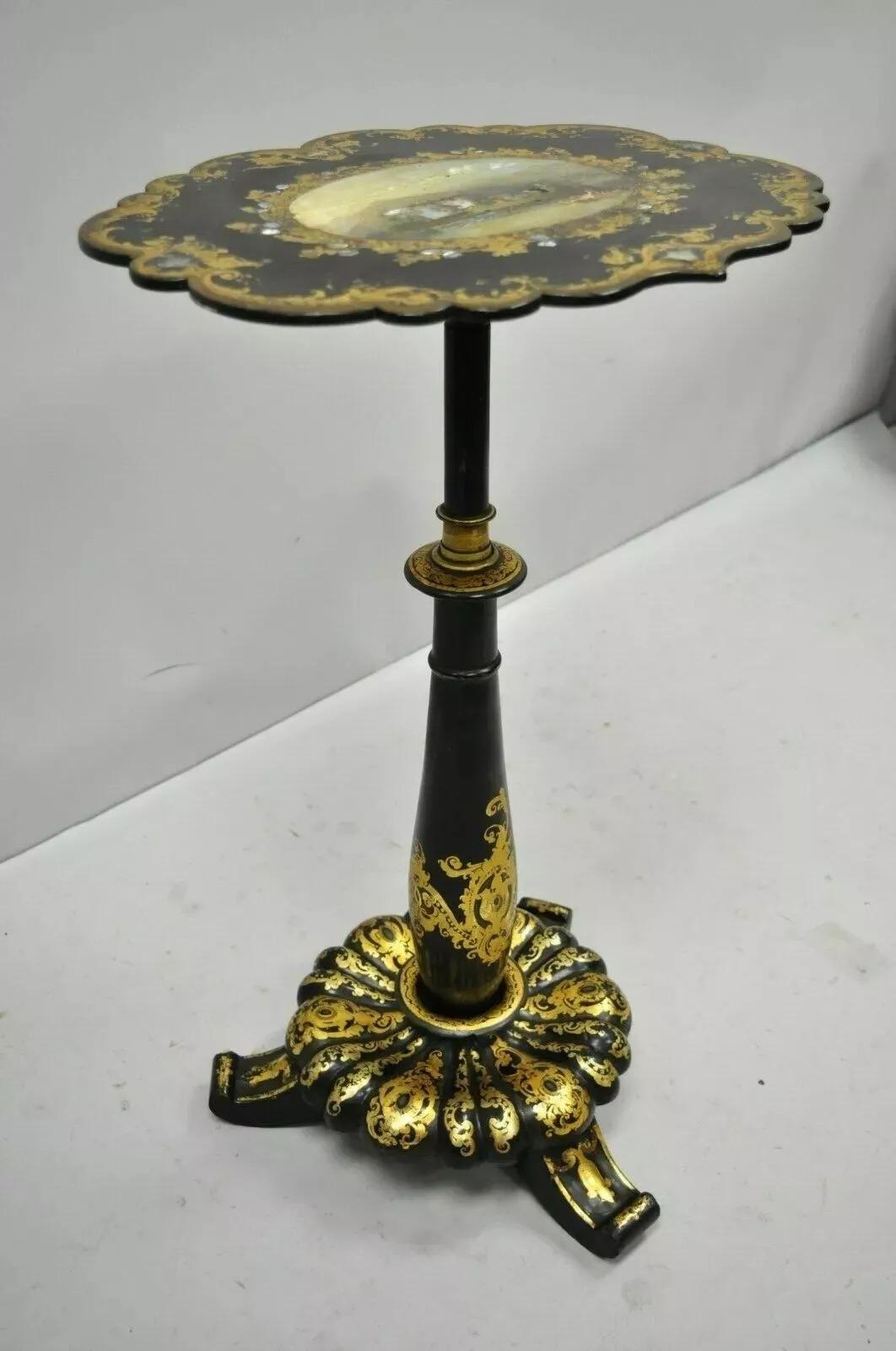 Antique A.Mach I.C. Victorian Papier Mache Mother of Pearl Inlay Pedestal Side Table Bon état - En vente à Philadelphia, PA