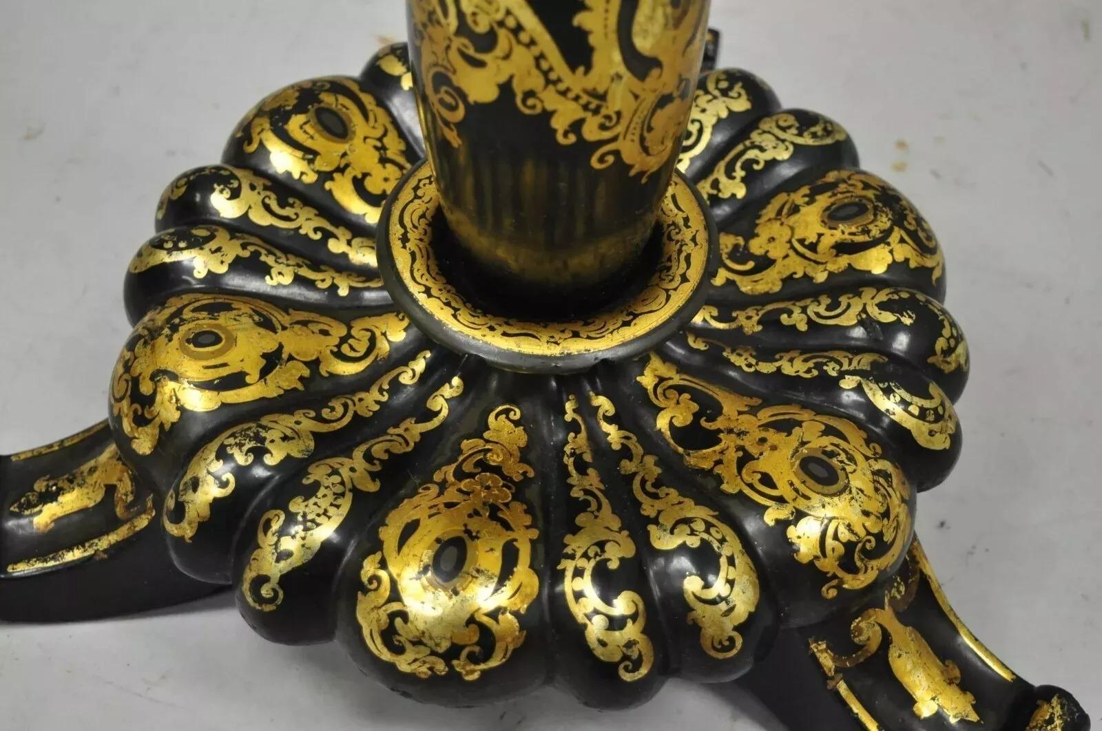 Antique A.Mach I.C. Victorian Papier Mache Mother of Pearl Inlay Pedestal Side Table en vente 2