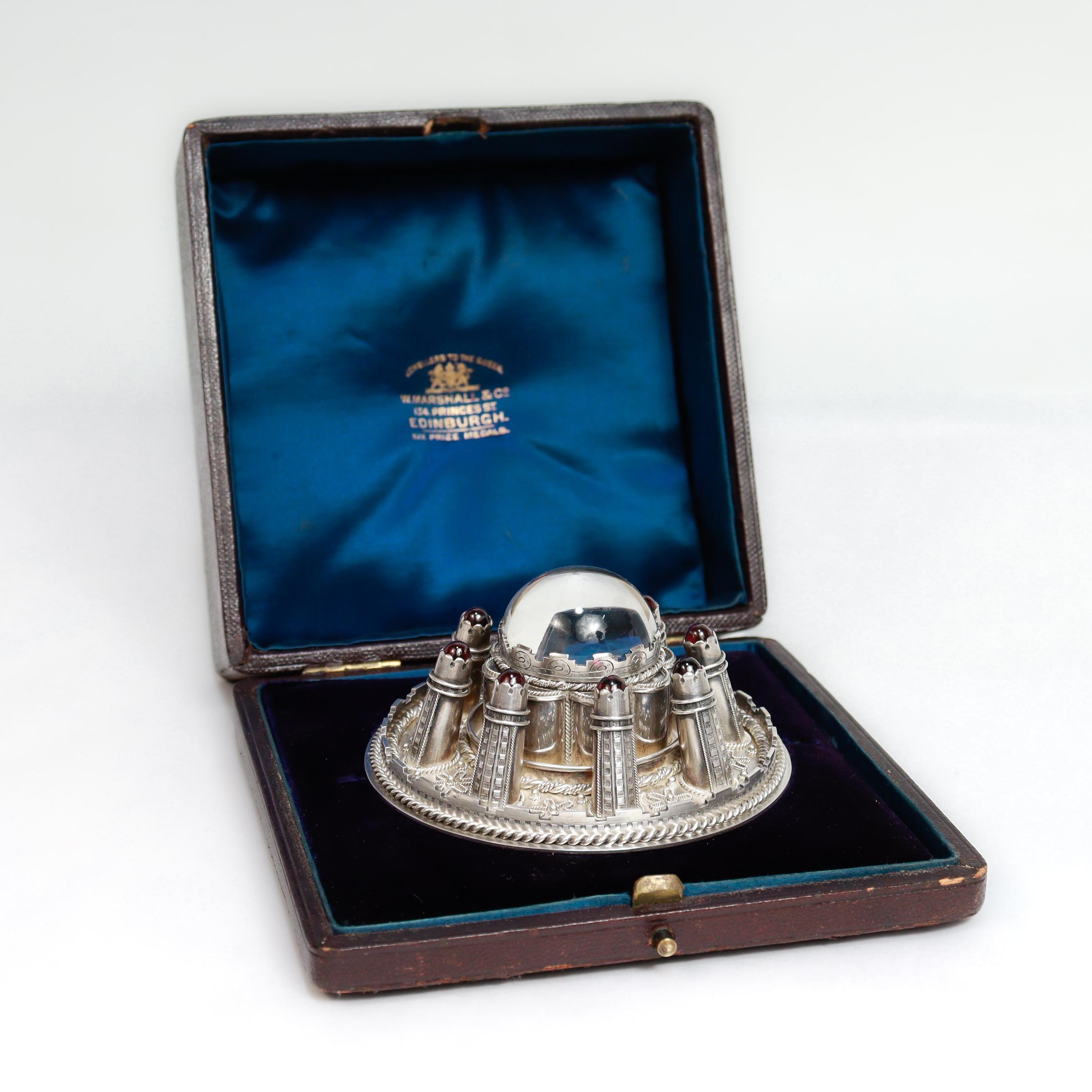 Women's or Men's Antique 19th C. W. Marshall & Co Scottish Sterling Silver Brooch of Lorn Replica For Sale