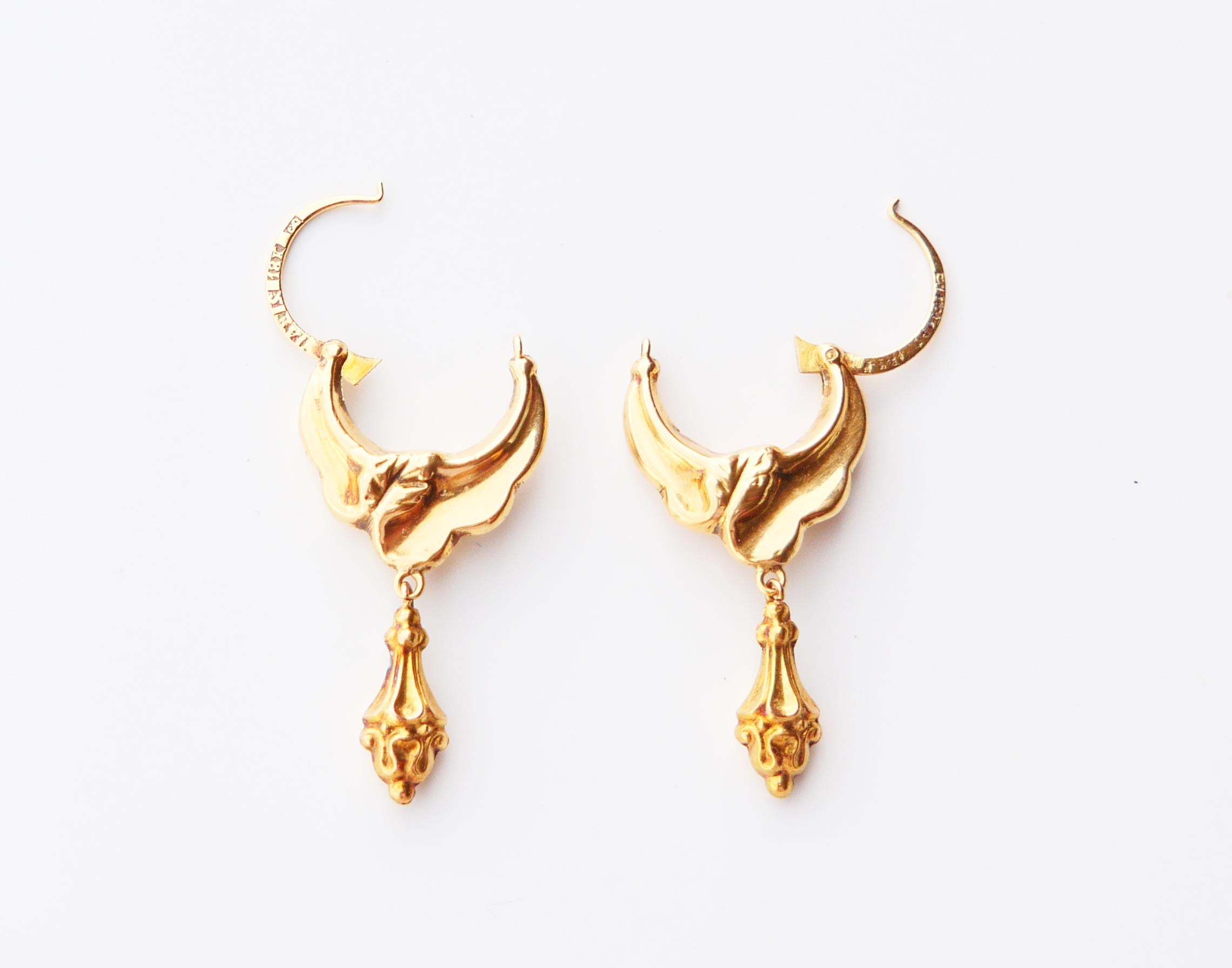 Pendientes criollos antiguos del siglo XIX de oro macizo de 18 quilates / 2,5 gr en venta 3