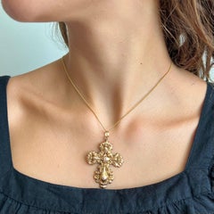 Antique 19th Century 14K Gold Filigree Cross Pendant