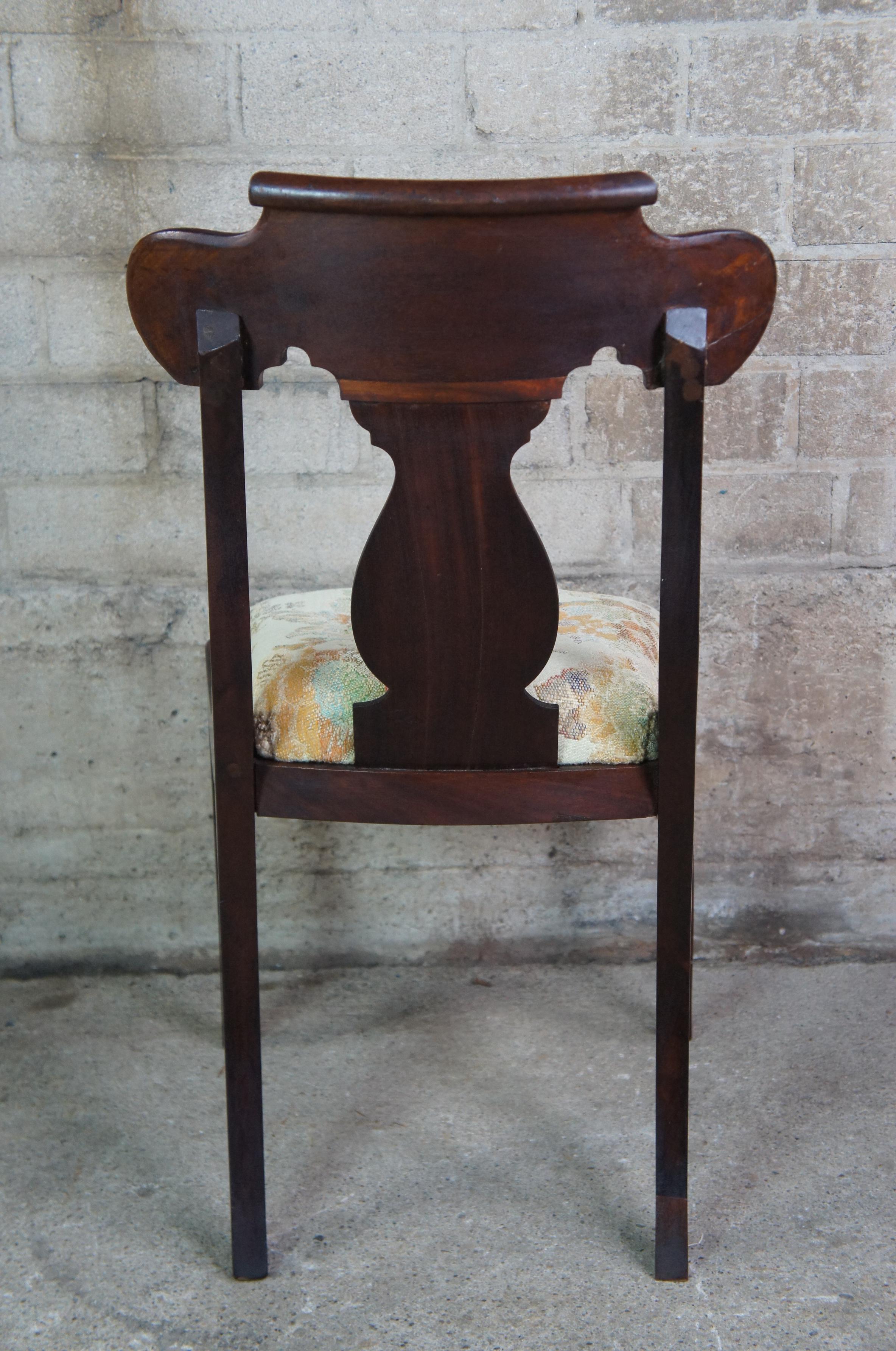 Antique 19th Century American Empire Flame Mahogany Parlor Vanity Dining Chair For Sale 4