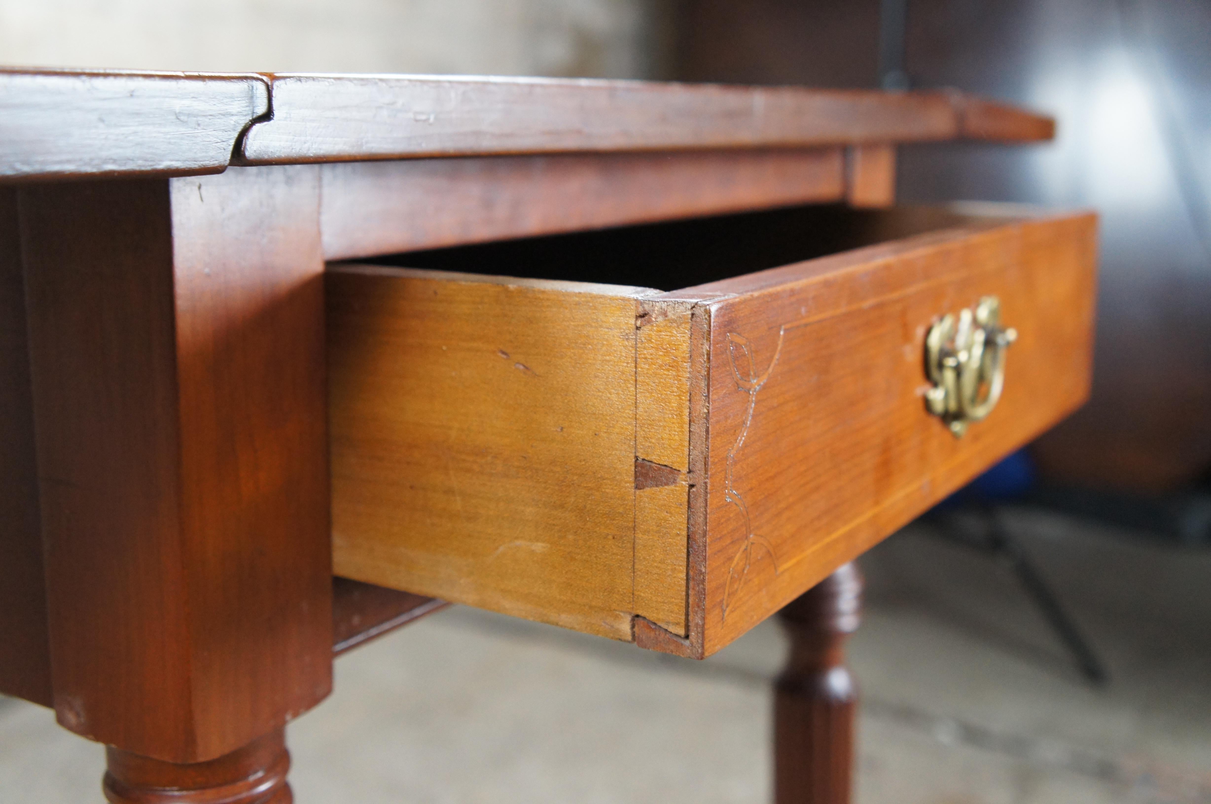 Antique 19th Century American Sheraton Cherry Drop Leaf Dining Console Table 40