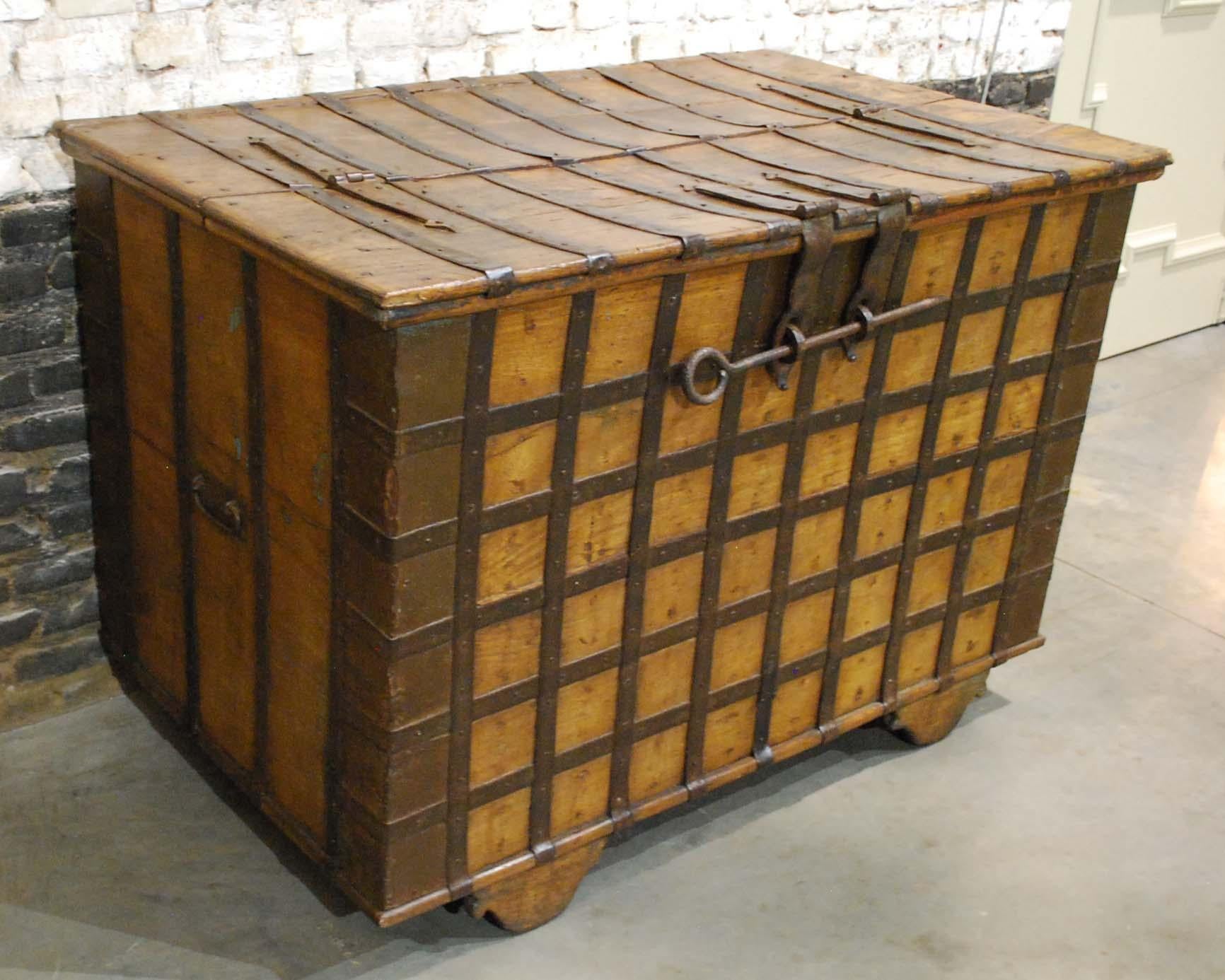 Teak Antique 19th Century Anglo-Indian Haveli Trunk with Iron-Clad Fittings For Sale