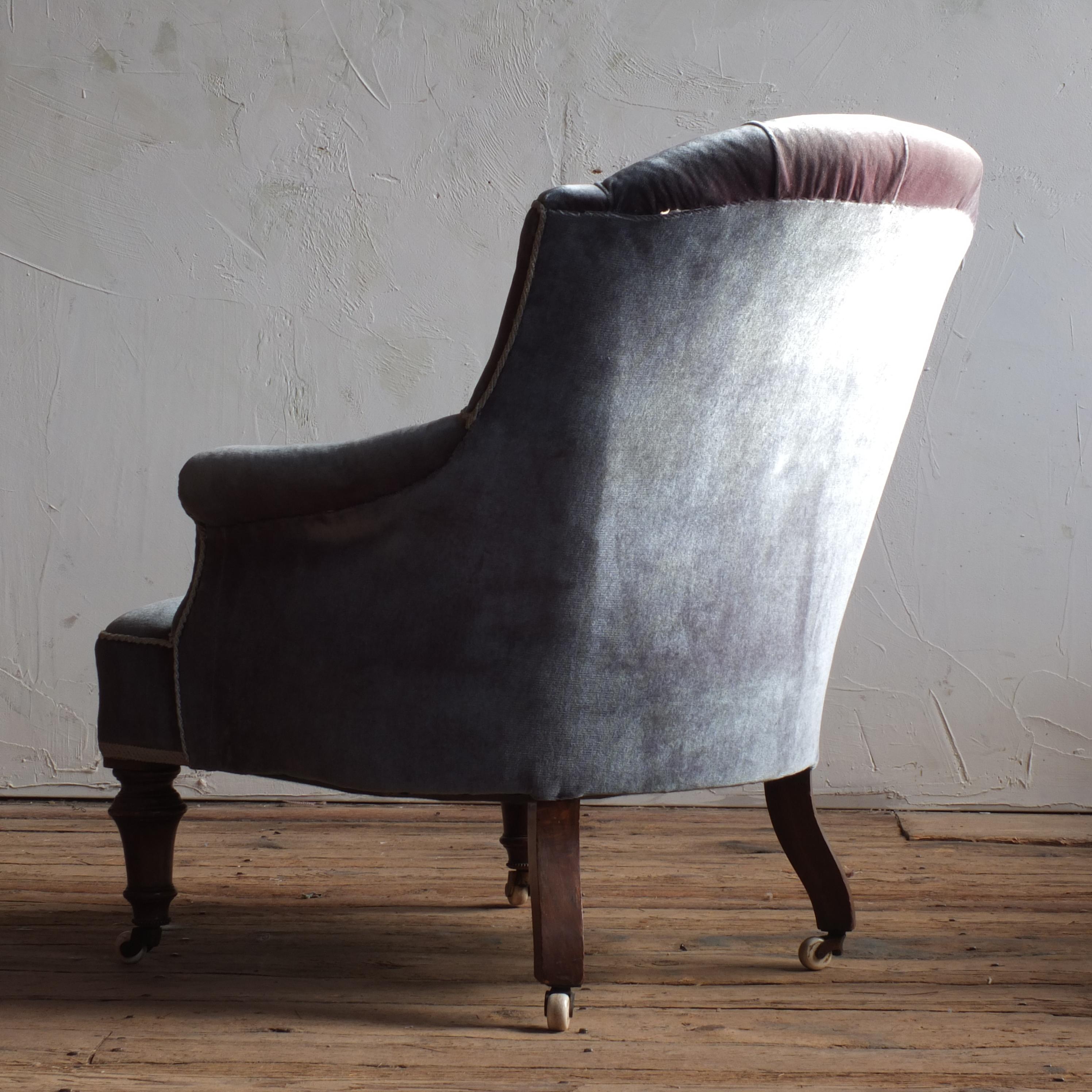 Antique 19th Century Armchair In Good Condition In Batley, GB