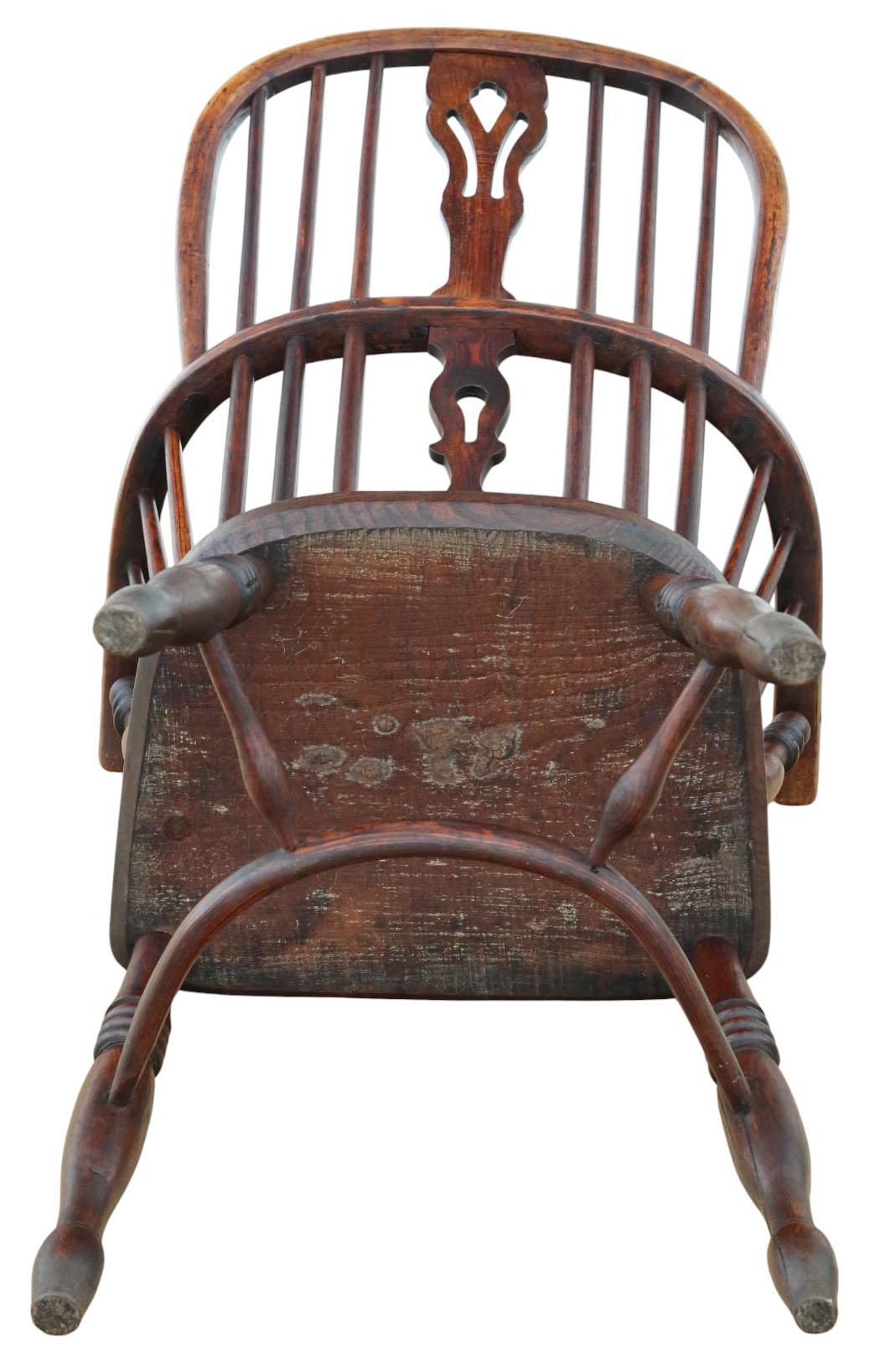 Ancienne chaise Windsor en frêne et orme du 19e siècle ou chaise coudée Carver en vente 1