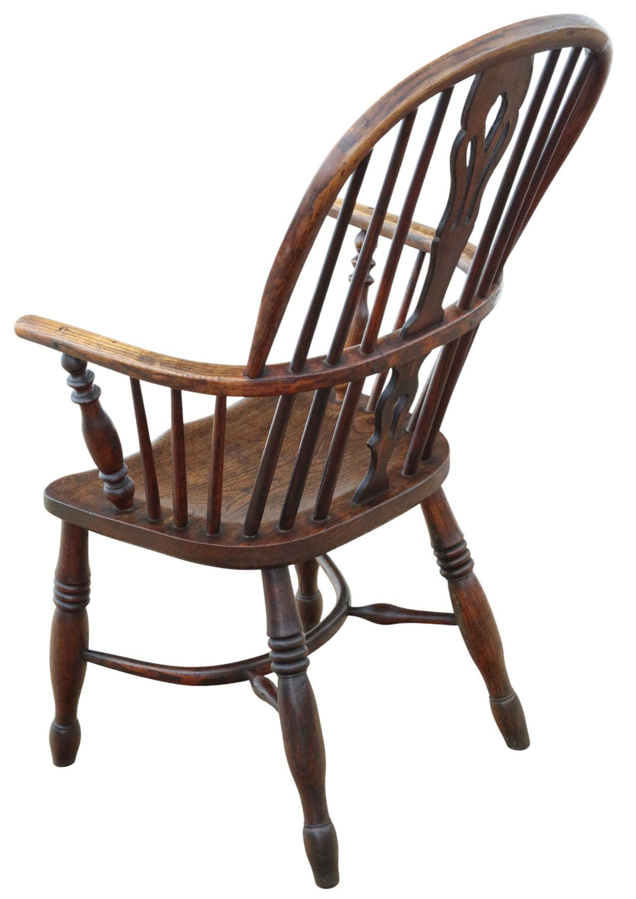 Frêne Ancienne chaise Windsor en frêne et orme du 19e siècle - Belle qualité en vente