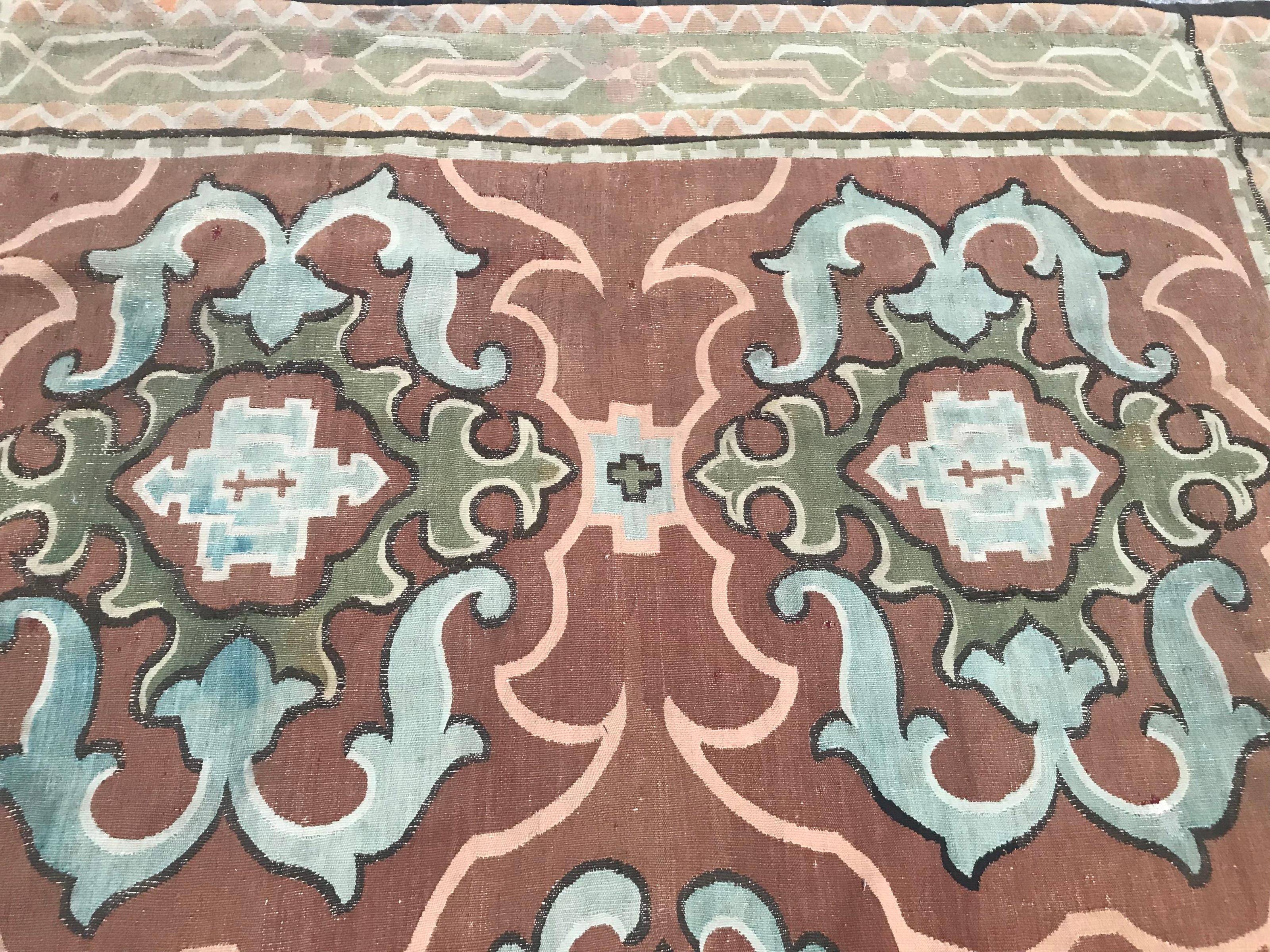 Bobyrug's Antiker Aubusson-Teppich aus dem 19. Jahrhundert im Stil des 18. (Baumwolle) im Angebot