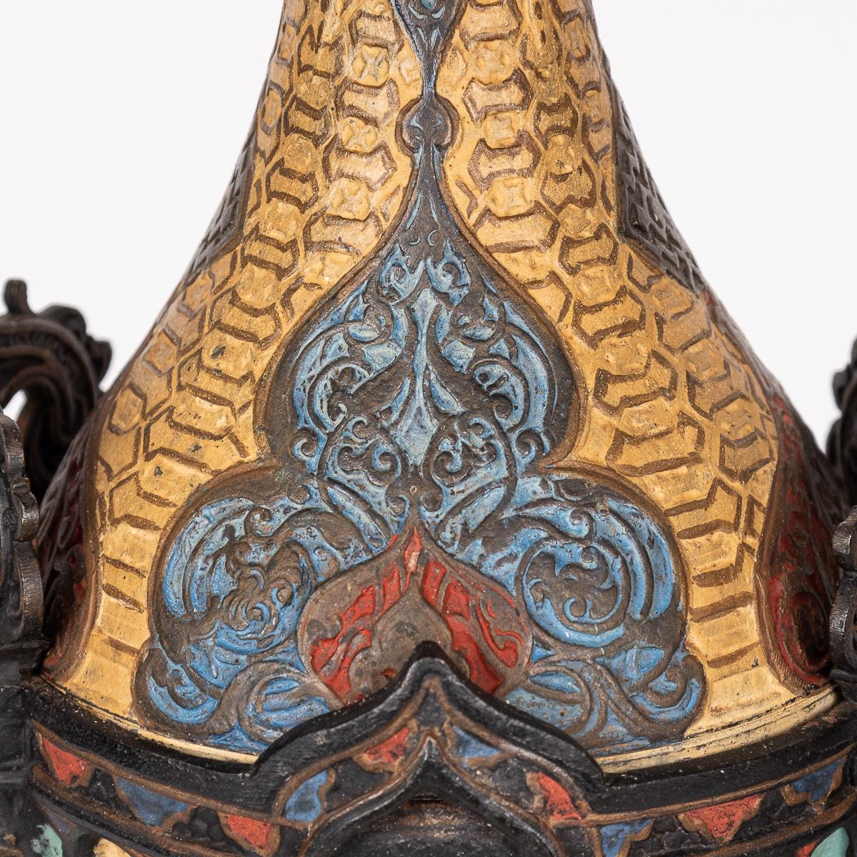 Antiker österreichischer Kamelkandelaber aus kalt bemalter Metall, 19. Jahrhundert, um 1880 im Angebot 9