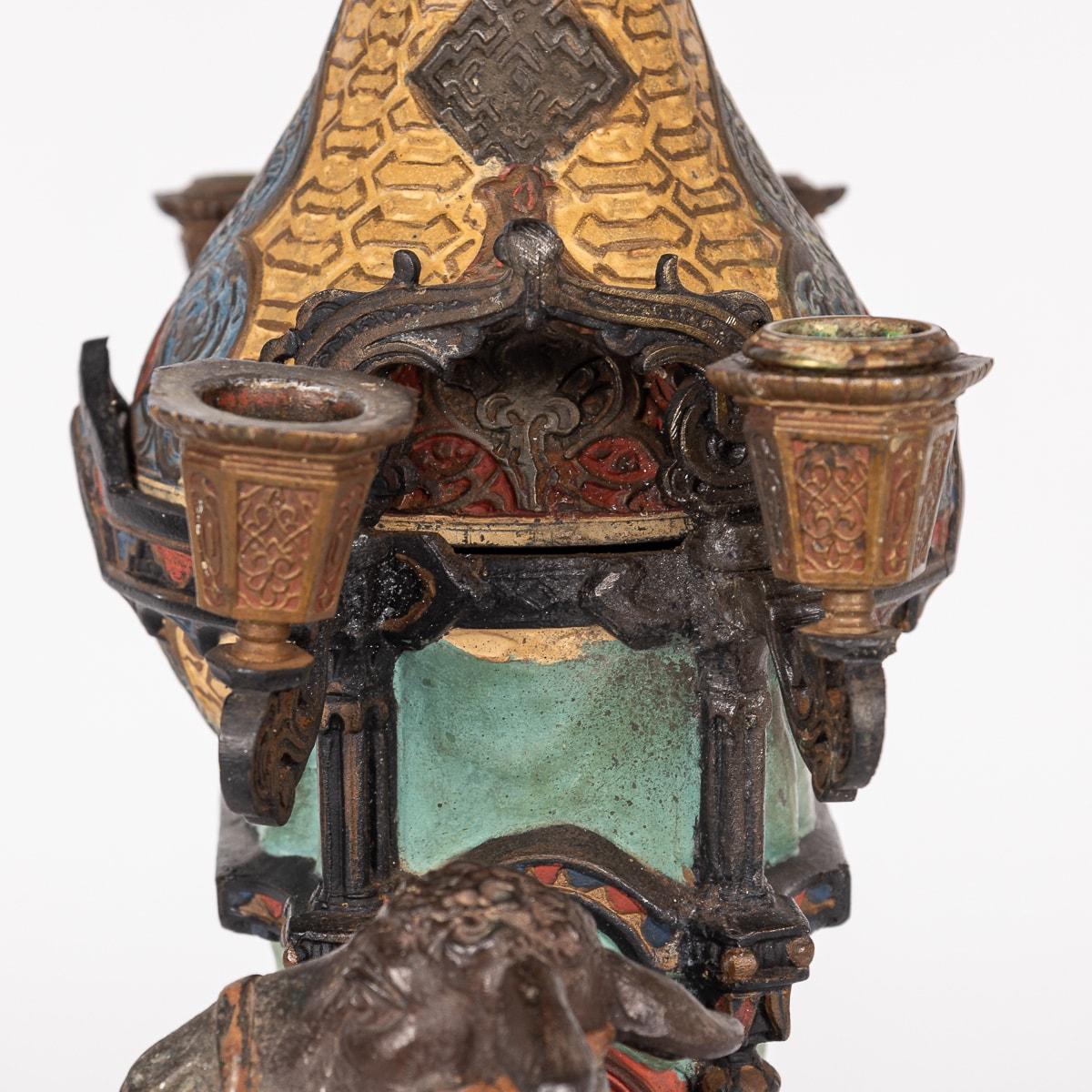 Antiker österreichischer Kamelkandelaber aus kalt bemalter Metall, 19. Jahrhundert, um 1880 im Angebot 10