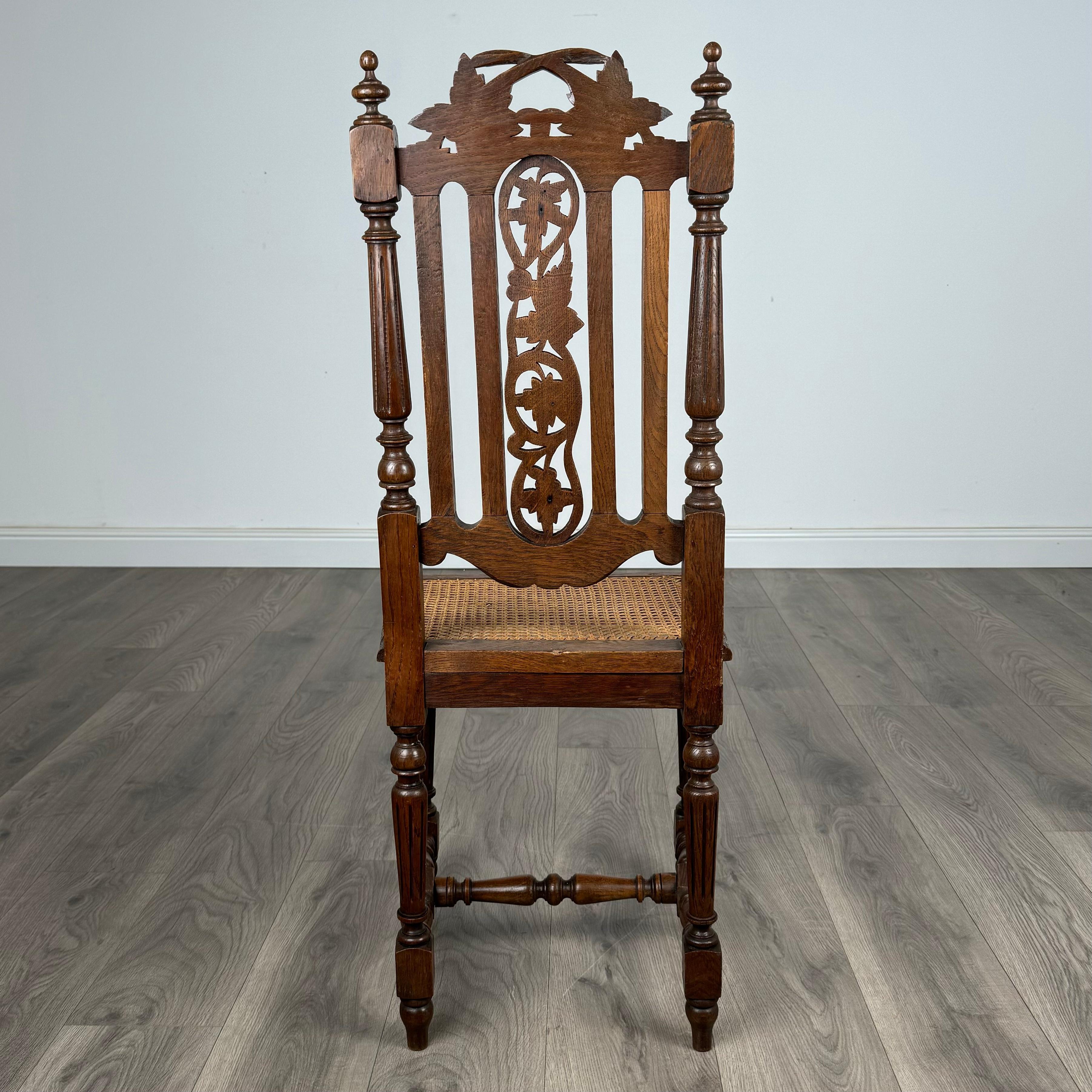 Silla de dormitorio / silla de recibidor antigua del siglo XIX en roble ( REF AF-3302 ) Roble en venta