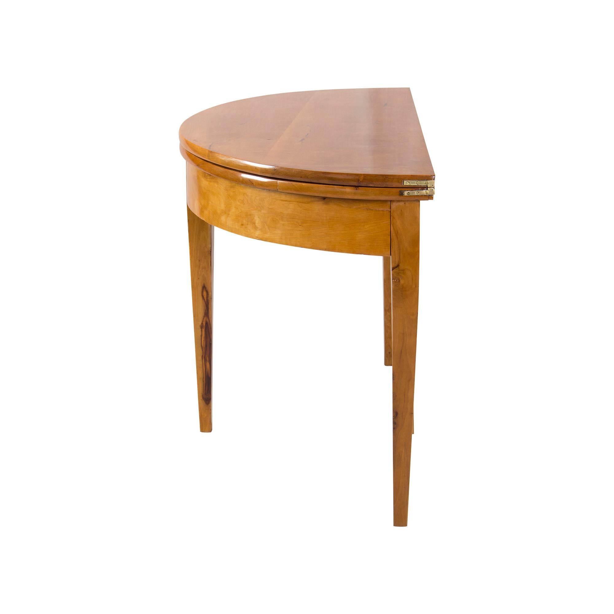 Antique 19th Century Biedermeier Demi Lune Fold-Out Table In Good Condition For Sale In Darmstadt, DE