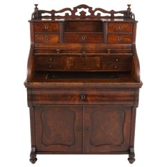 Antique 19e siècle Biedermeier Roll Top Walnut Secrétaire:: Desk:: 1870:: B2257