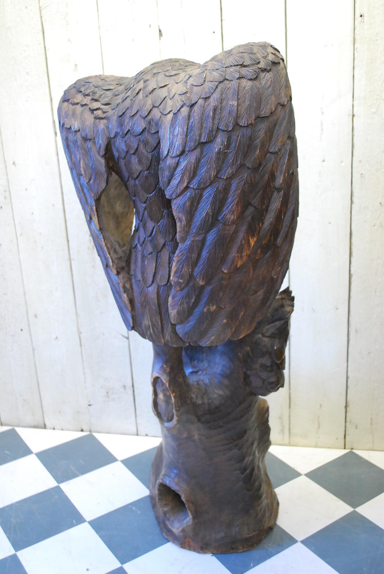 Antique 19th Century Black Forest Carved American Eagle Sculpture In Good Condition For Sale In Winchcombe, Gloucesteshire