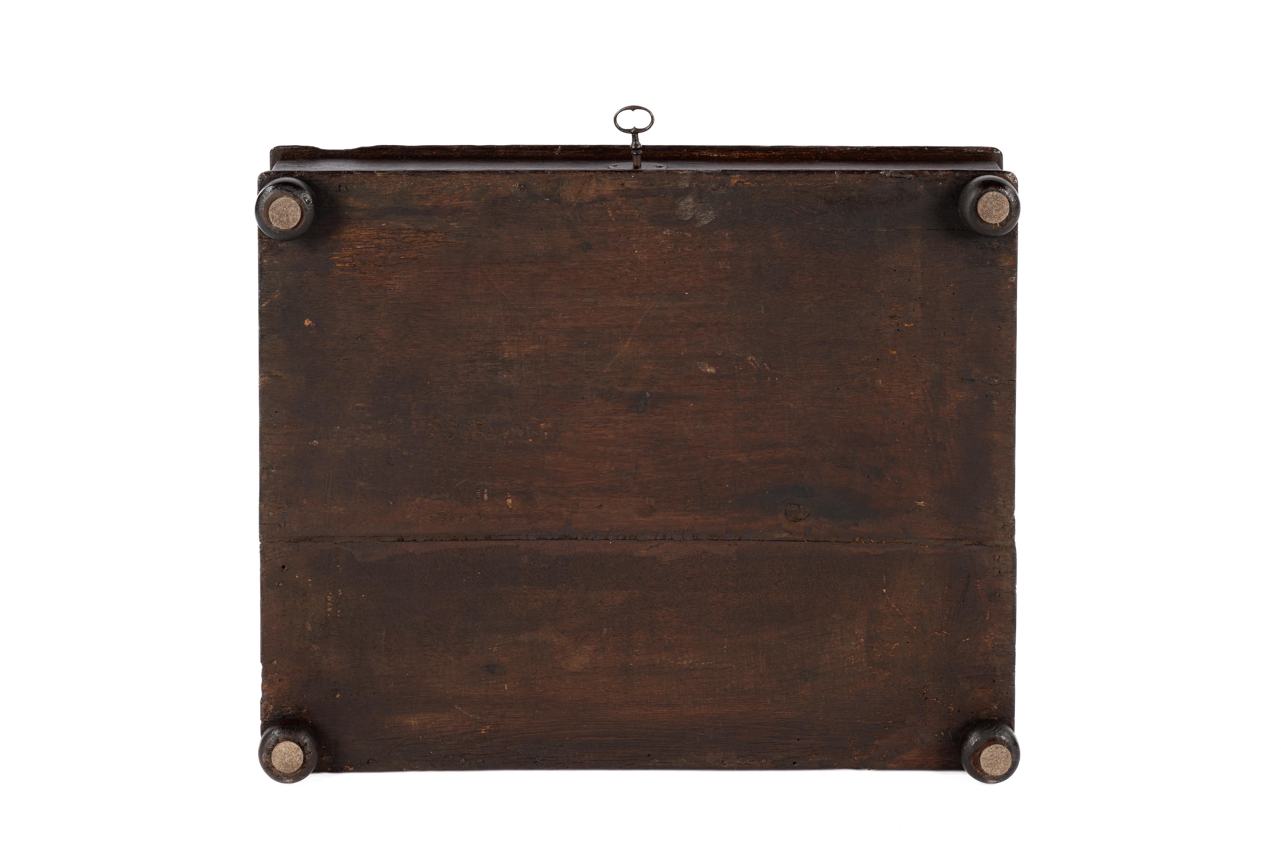 Antique 19th century blacked dark brown oak Dutch Lectern or portable desk For Sale 1