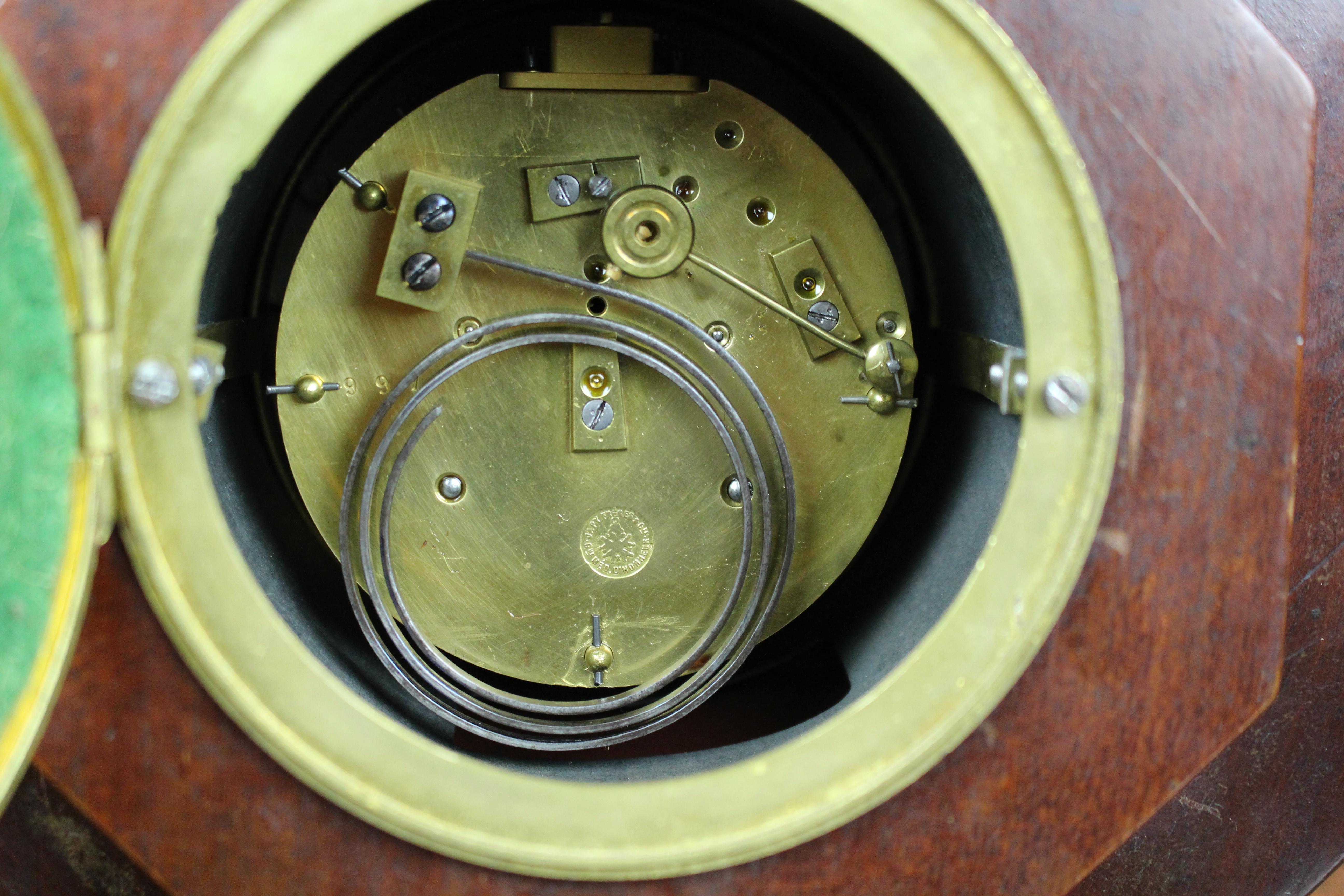 Antique 19th-Century Brass Inlaid Mantel Clock For Sale 3