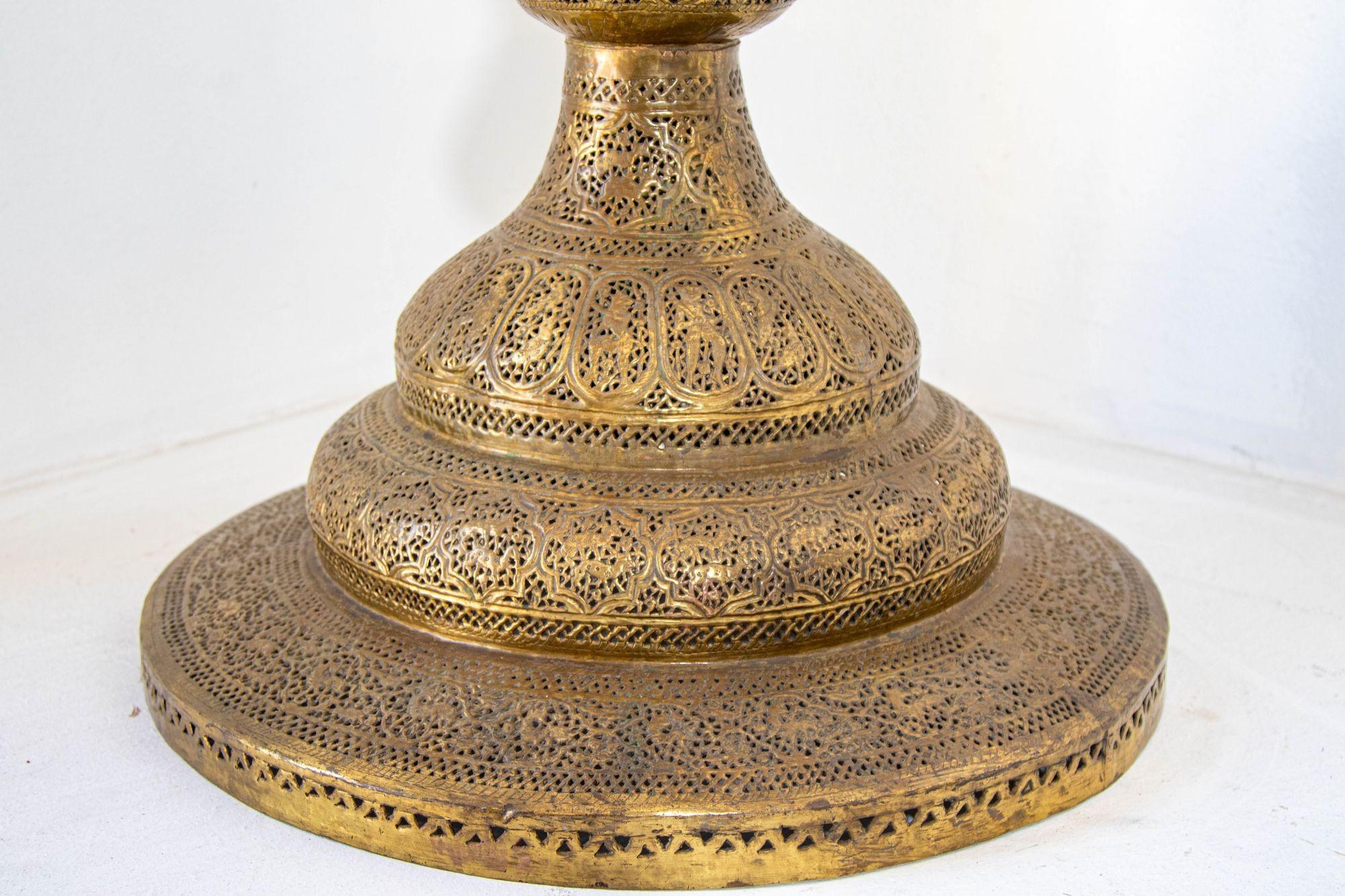 Antique 19th Century Brass Islamic Middle Eastern Floor Lamp For Sale 3