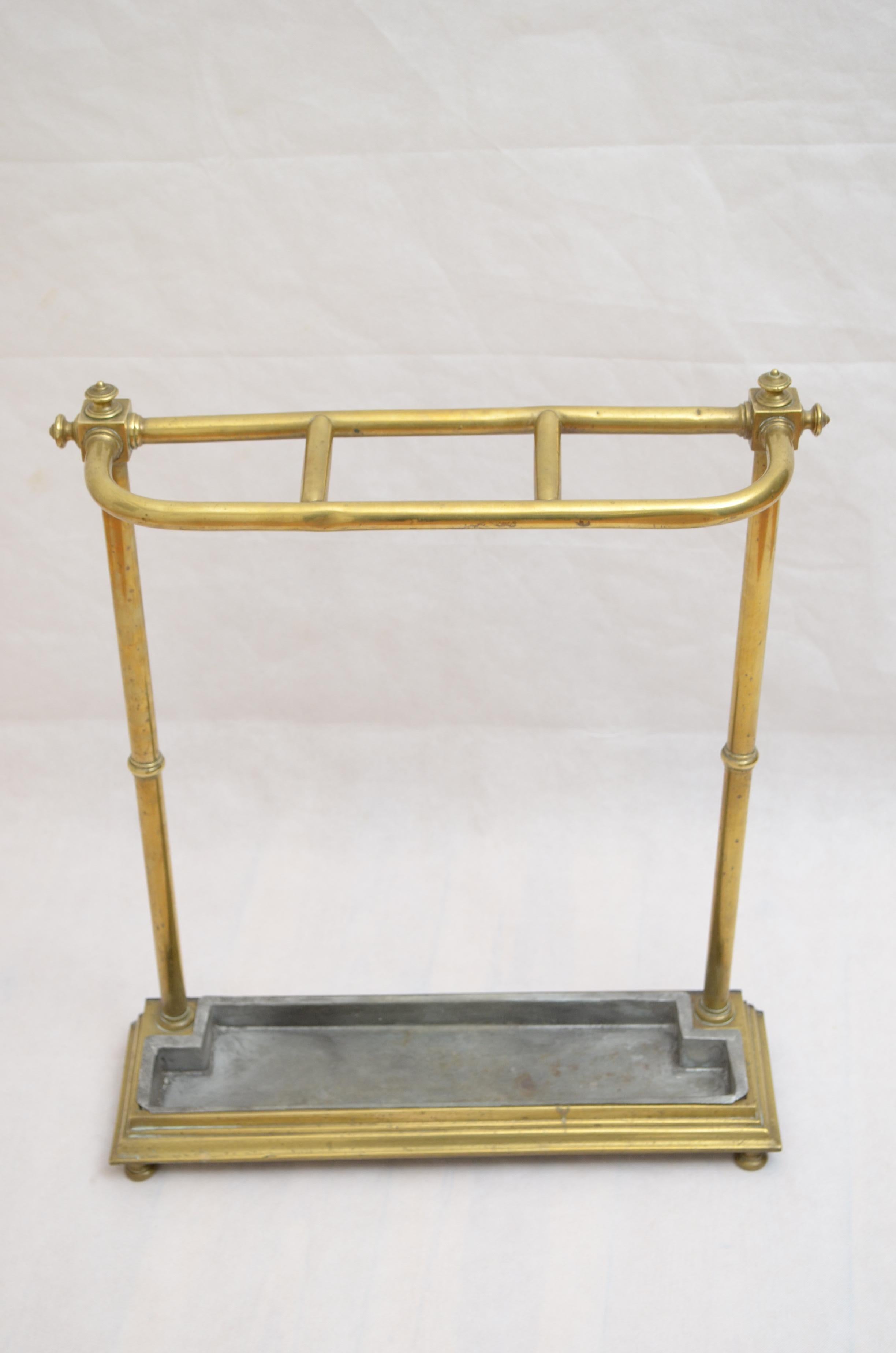 Victorien Porte-parapluies ancien en laiton du 19ème siècle en vente