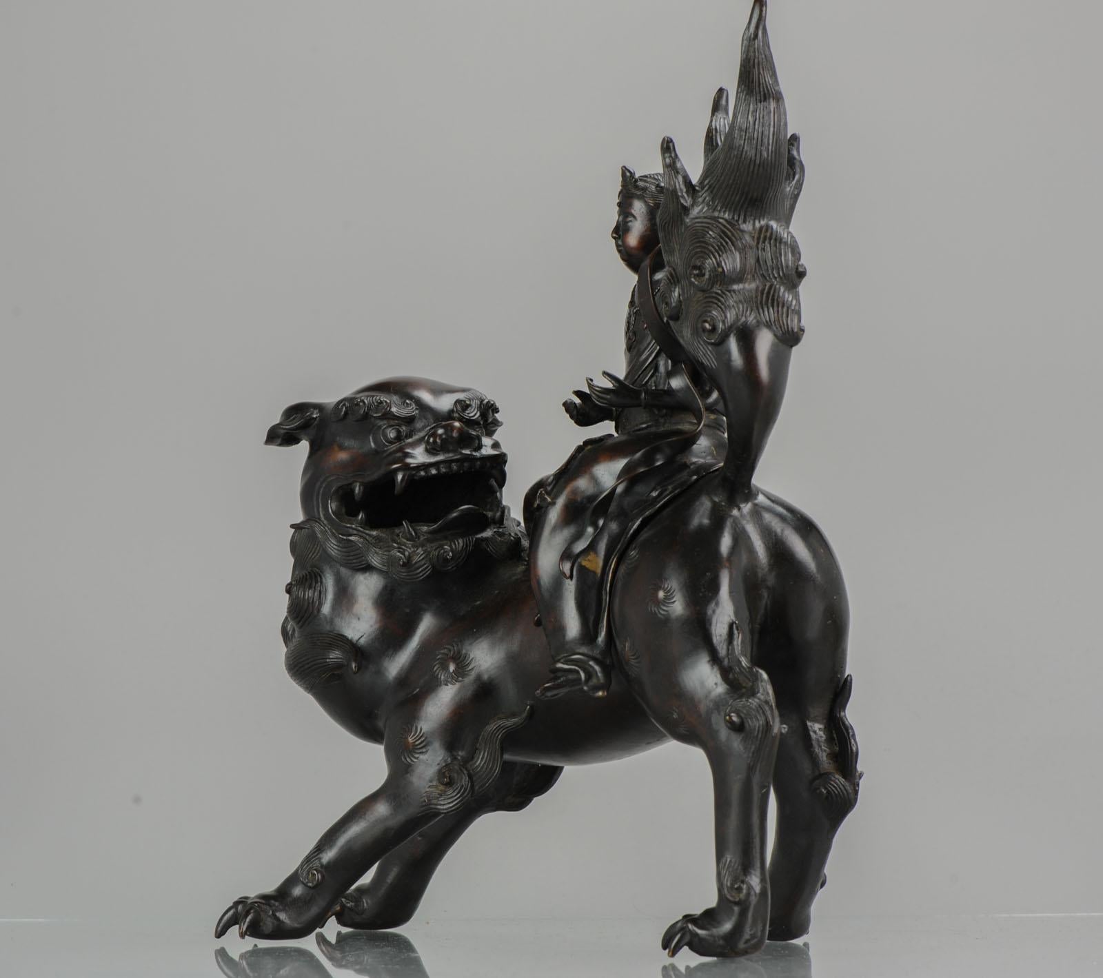 Antique 19th Century Bronze Incense Burner Monju on a Lion Japanese Meiji Period In Excellent Condition In Amsterdam, Noord Holland