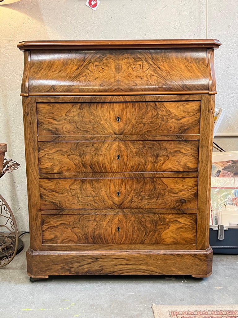 Antique 19th Century Burlwood Dresser with Four Drawers and Bar Top For  Sale at 1stDibs | antique burl wood dresser, vintage burlwood dresser,  burlwood chest of drawers