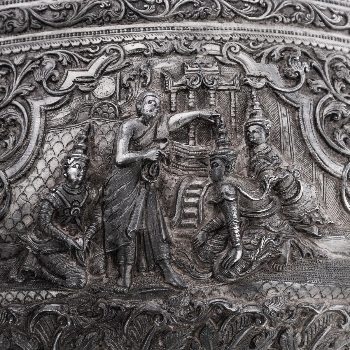 Bol Thabeik birman (Myanmar) ancien du 19ème siècle en argent massif, Rangoon vers 1880 en vente 5