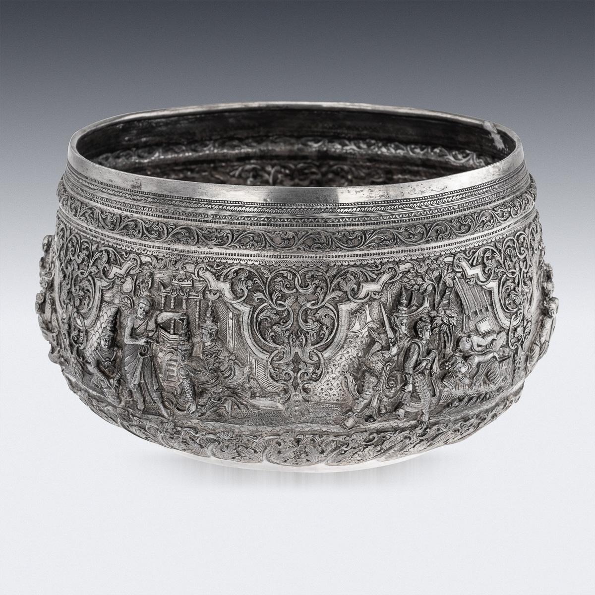 Bol Thabeik birman (Myanmar) ancien du 19ème siècle en argent massif, Rangoon vers 1880 Bon état - En vente à Royal Tunbridge Wells, Kent